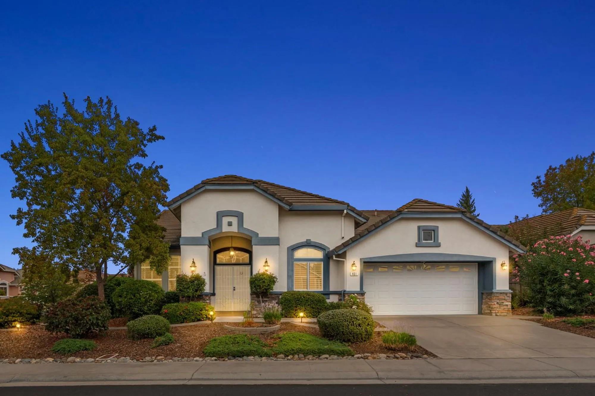 Property Slideshow image 57 of 77 | 401 barusch ct, Roseville, CA, 95747
