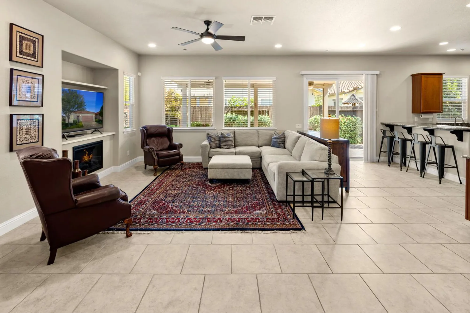 Property Slideshow image 7 of 72 | 2080 leighham dr, Roseville, CA, 95747