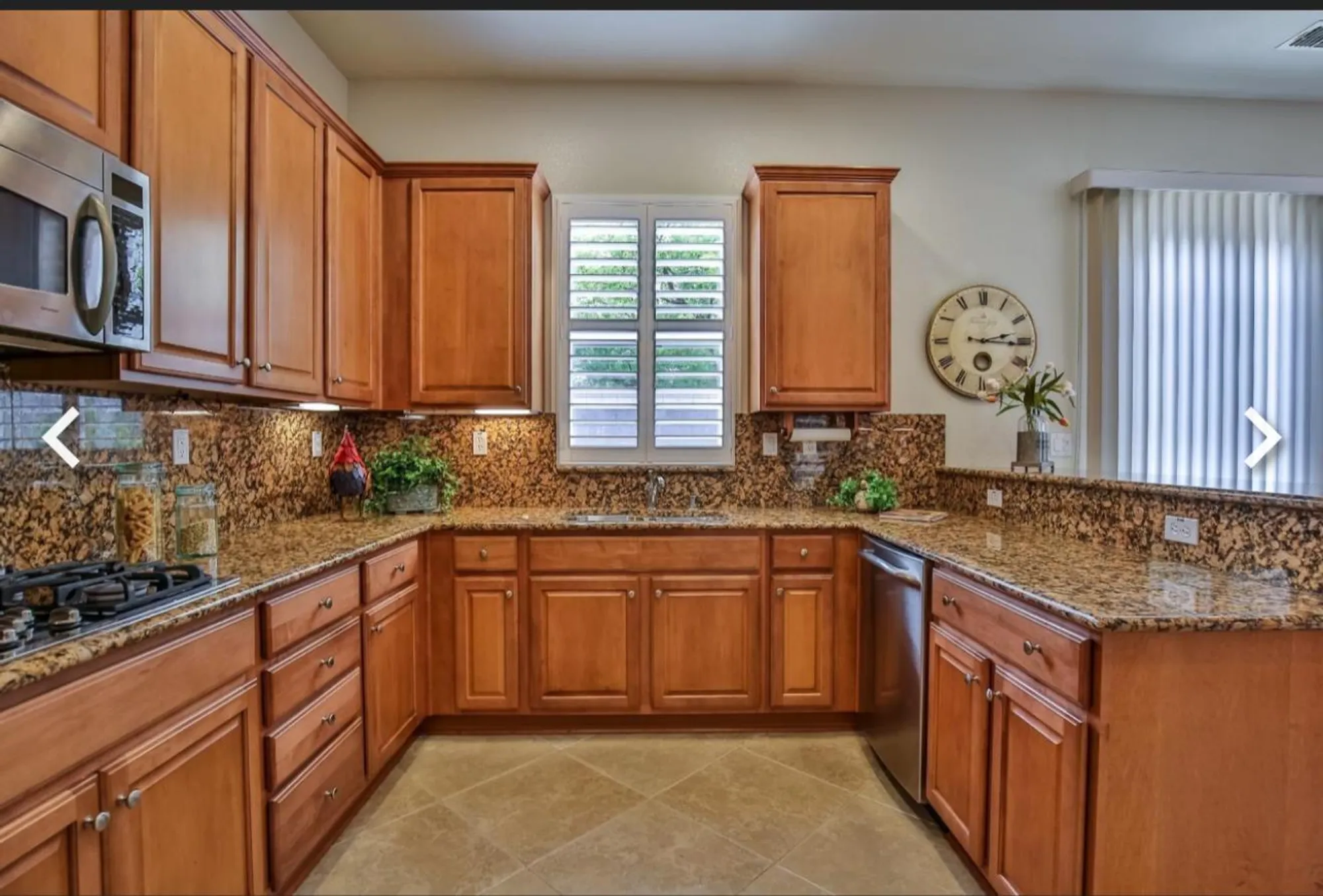 Property Slideshow image 19 of 56 | 2040 land end loop, Roseville, CA, 95747