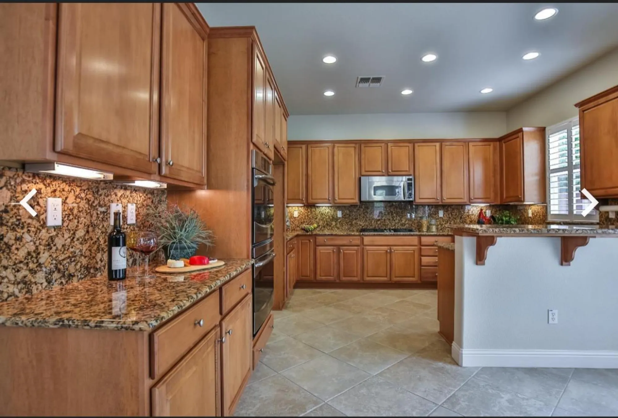 Property Slideshow image 21 of 56 | 2040 land end loop, Roseville, CA, 95747