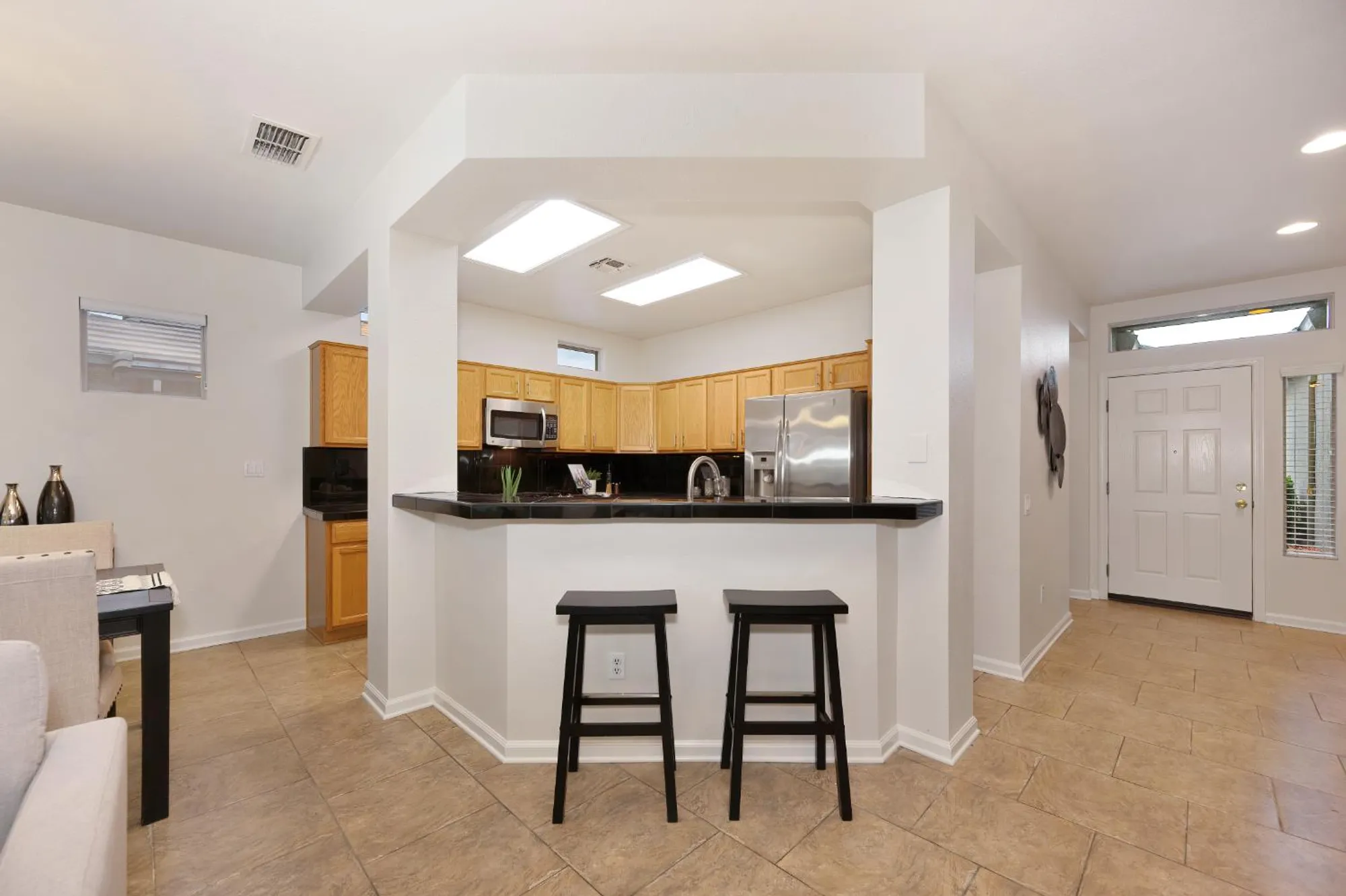 Property Slideshow image 6 of 40 | 1910 starview ln, Lincoln, CA, 95648