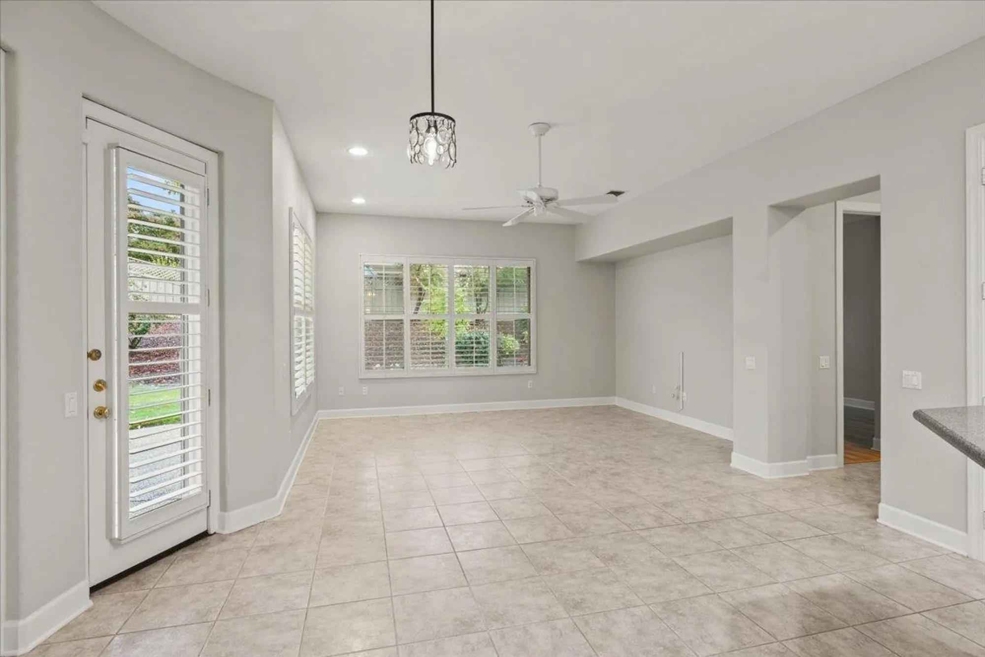 Property Slideshow image 8 of 48 | 1509 dapple dawn ln, Lincoln, CA, 95648