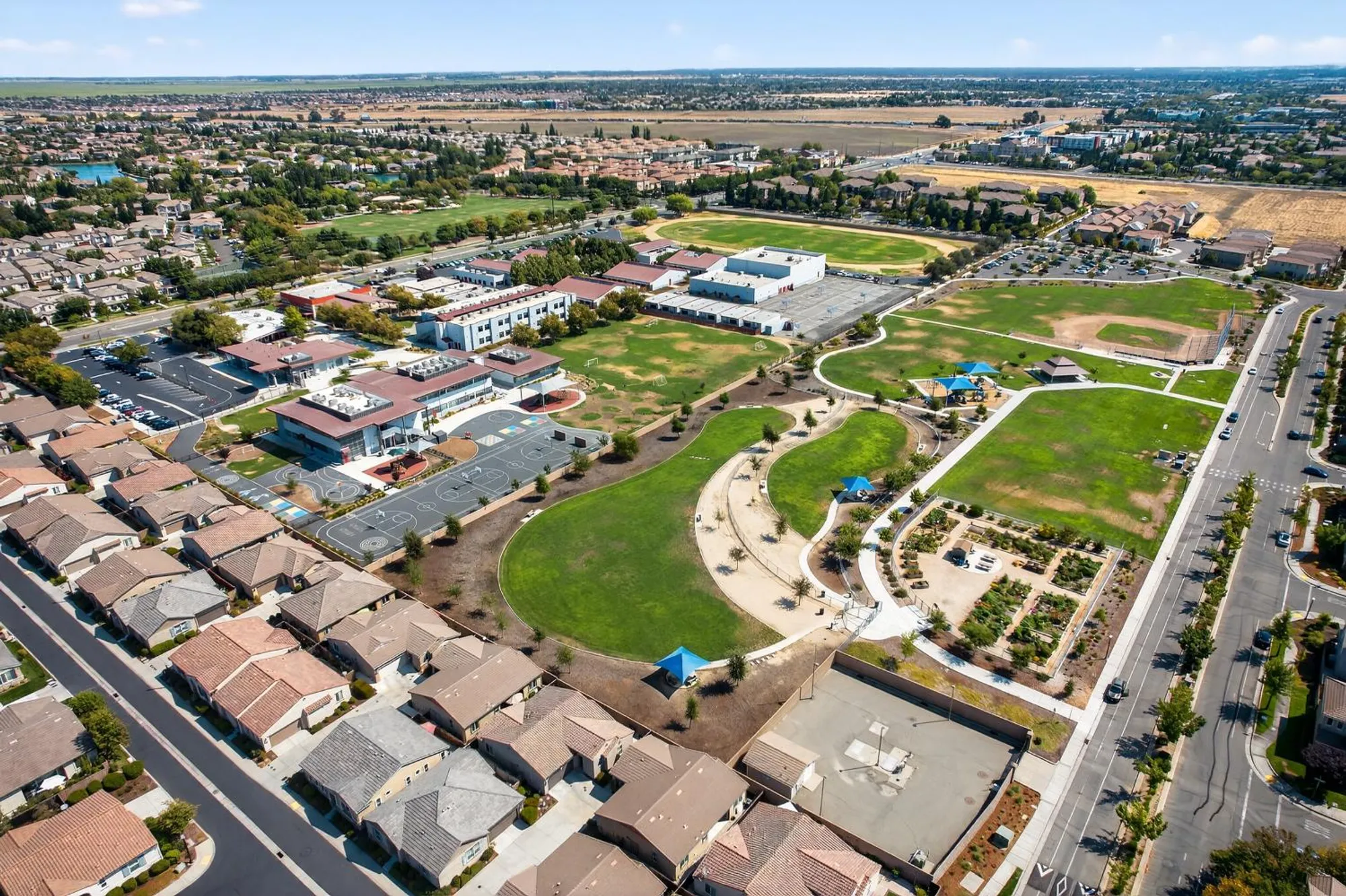 Property Slideshow image 60 of 64 | 3948 hovnanian dr, Sacramento, CA, 95834