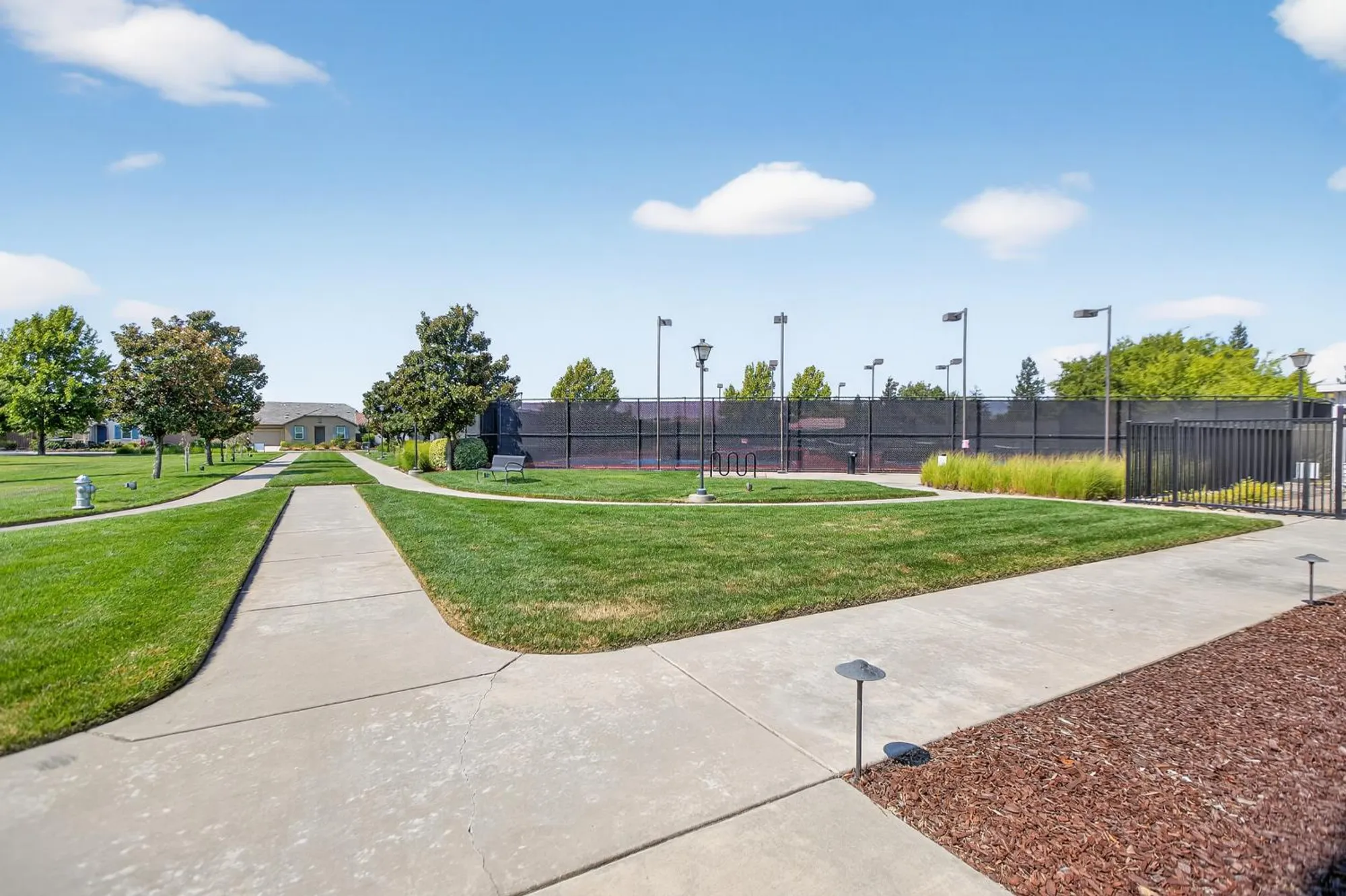 Property Slideshow image 53 of 64 | 3948 hovnanian dr, Sacramento, CA, 95834