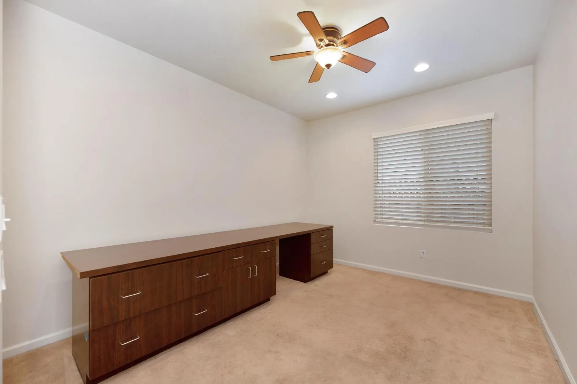 Property Slideshow image 27 of 40 | 1910 starview ln, Lincoln, CA, 95648