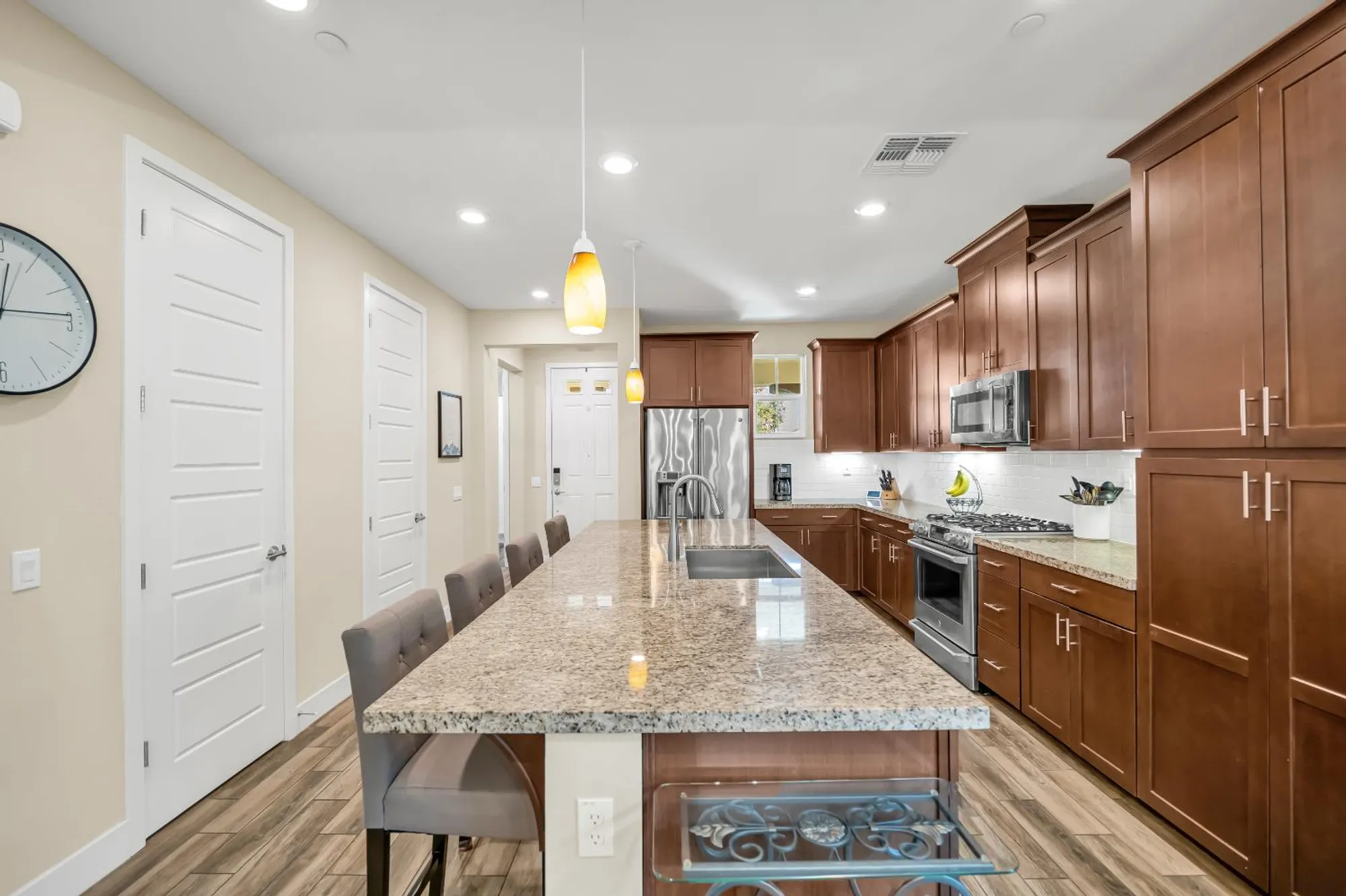 Property Slideshow image 6 of 64 | 3948 hovnanian dr, Sacramento, CA, 95834