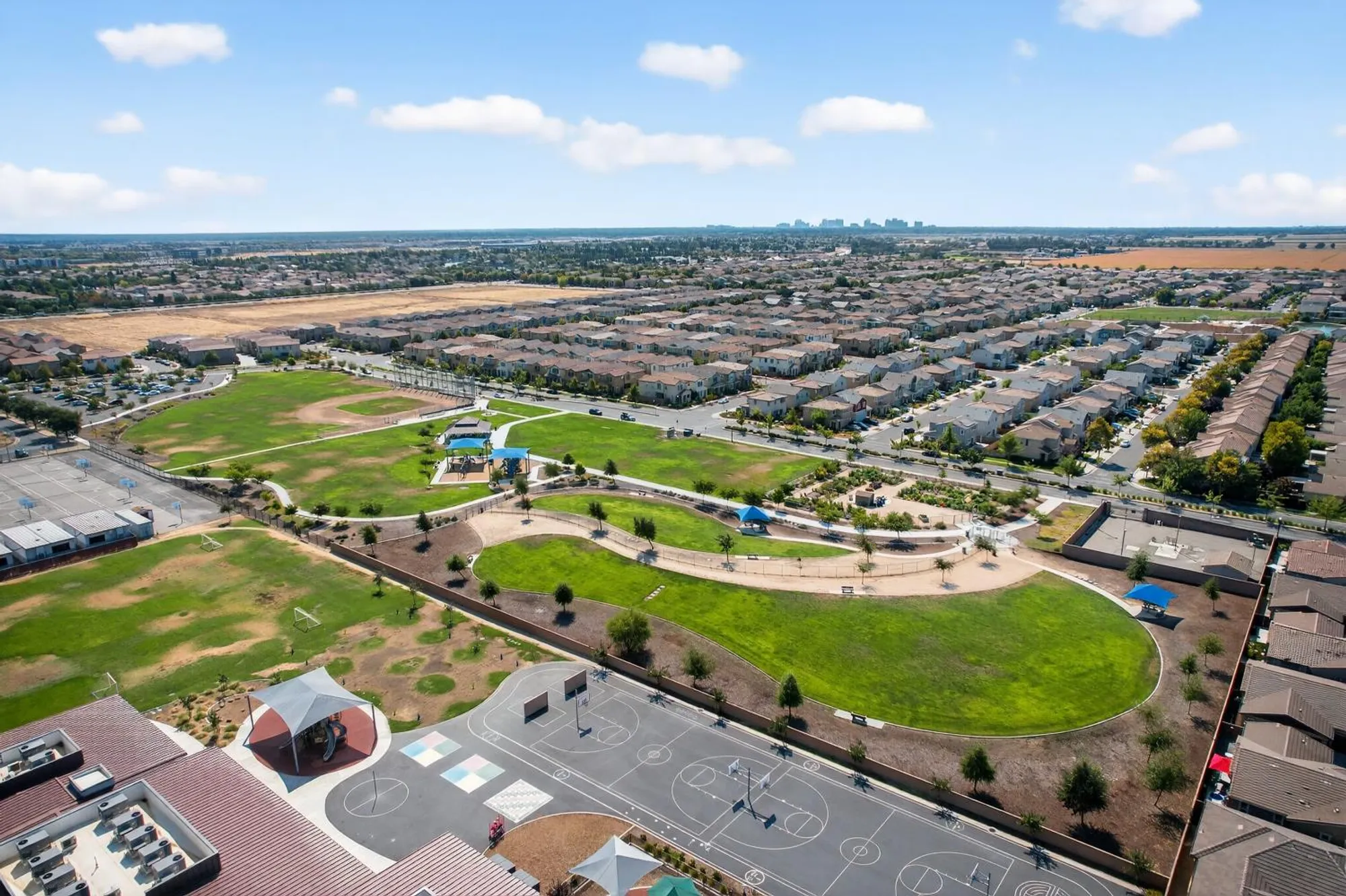 Property Slideshow image 64 of 64 | 3948 hovnanian dr, Sacramento, CA, 95834