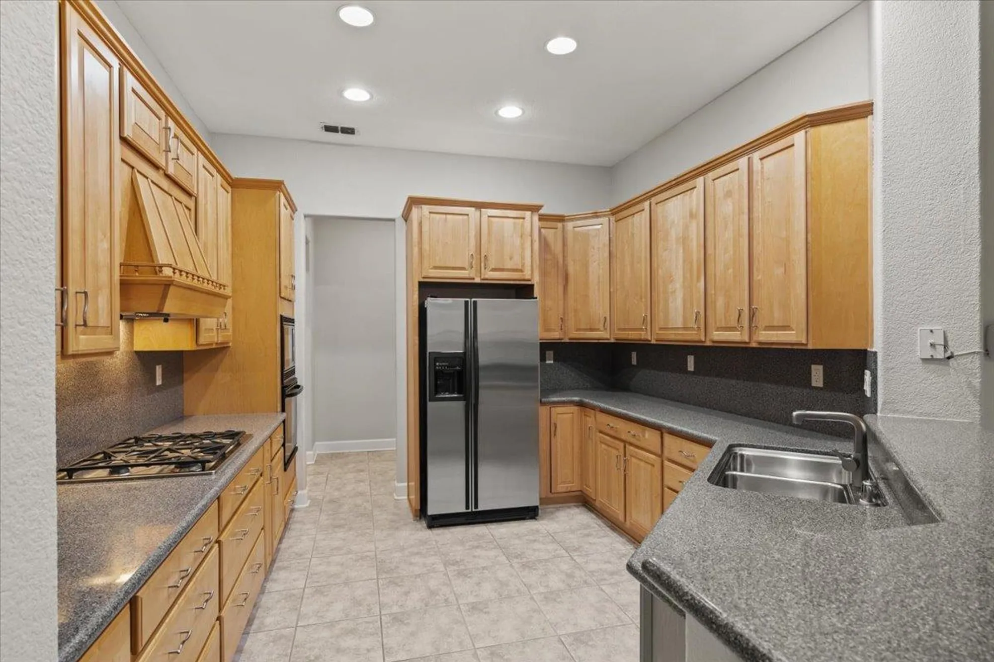 Property Slideshow image 15 of 48 | 1509 dapple dawn ln, Lincoln, CA, 95648