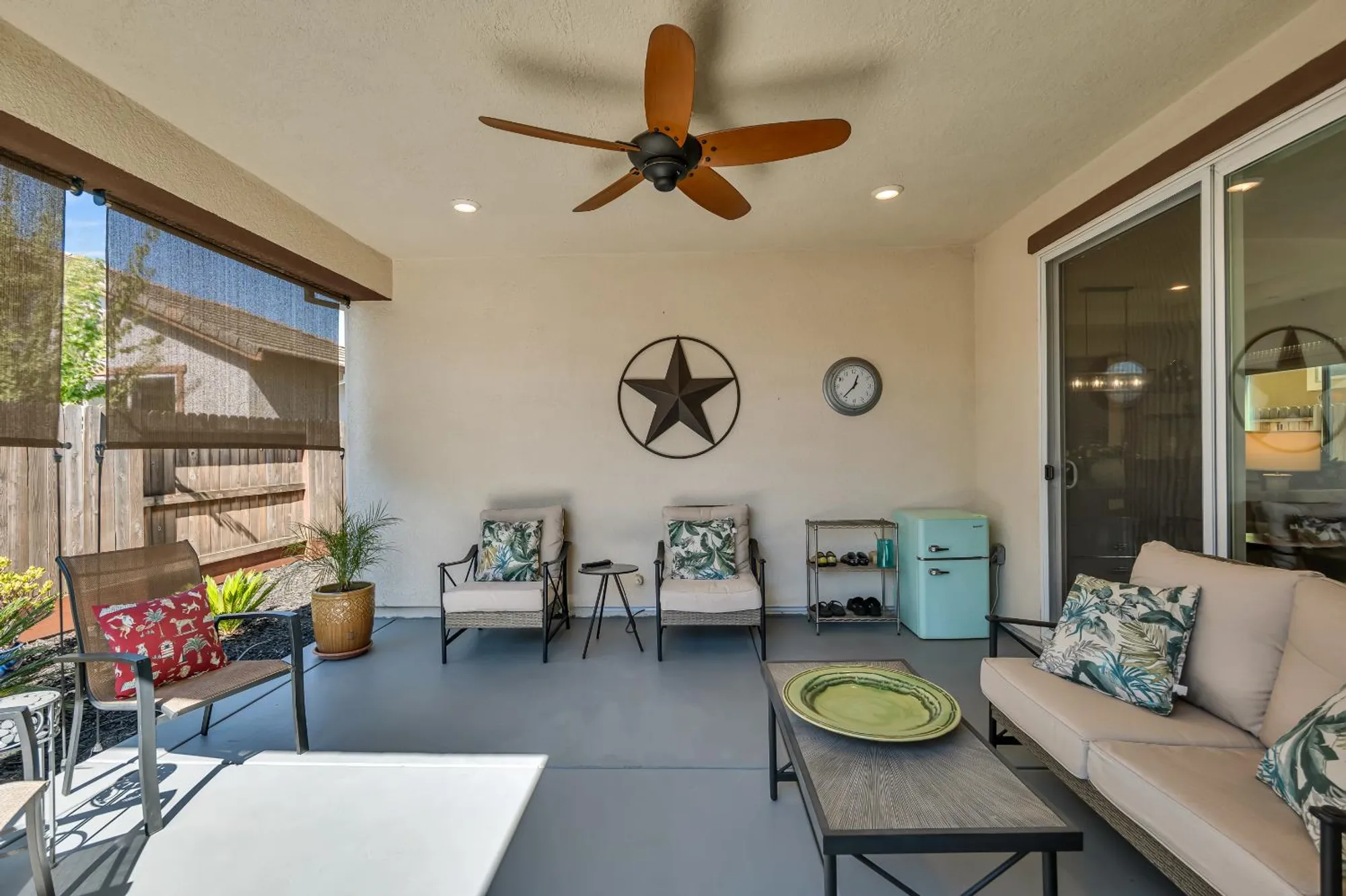 Property Slideshow image 29 of 64 | 3948 hovnanian dr, Sacramento, CA, 95834