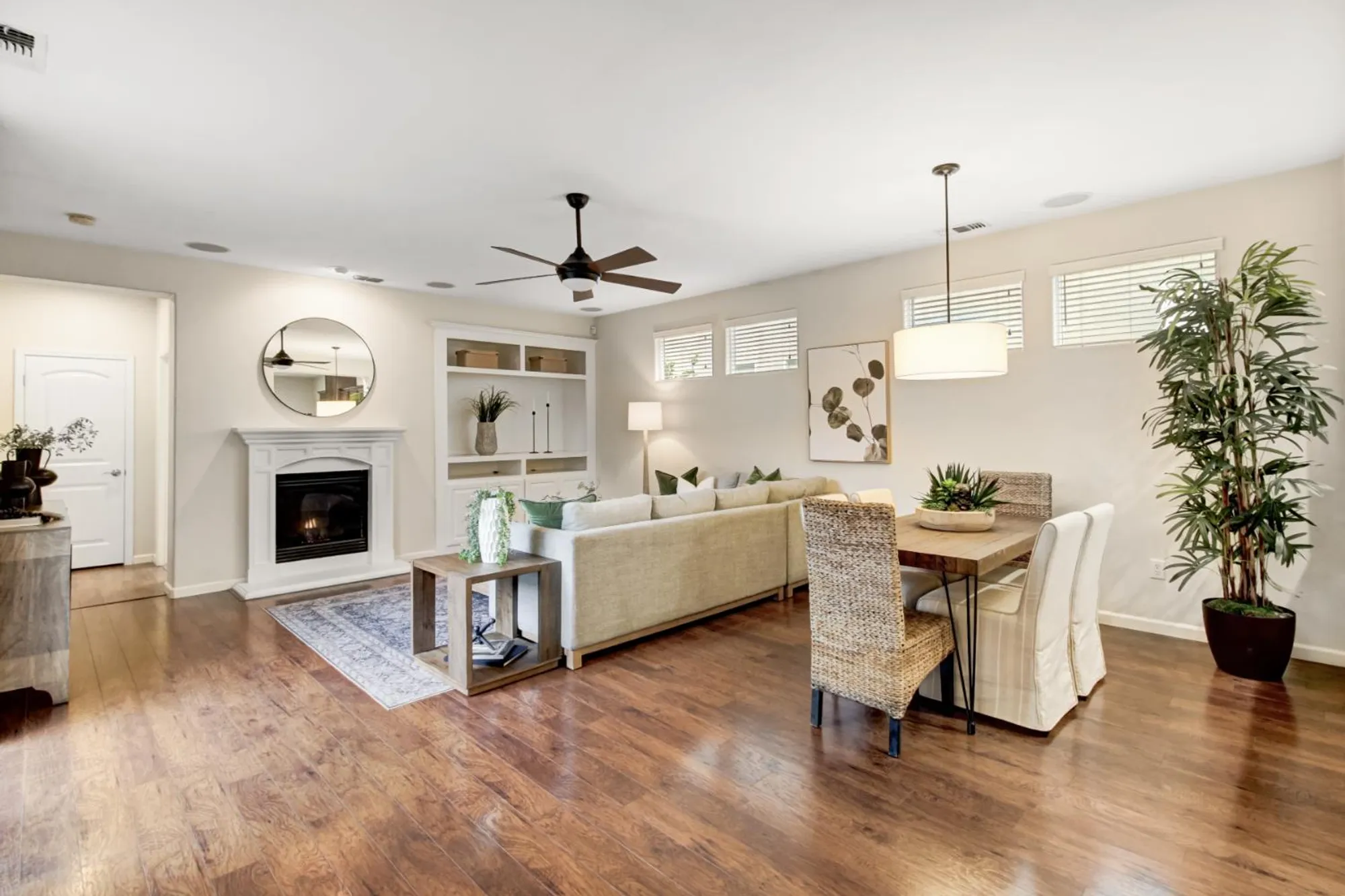 Property Slideshow image 5 of 36 | 4187 hovnanian dr, Sacramento, CA, 95834