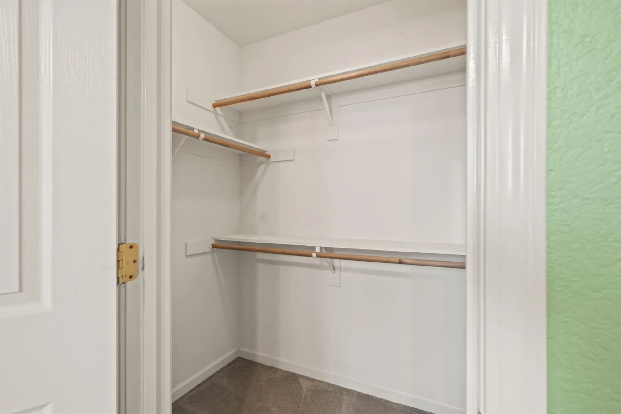 Property Slideshow image 15 of 33 | 2381 rose arbor dr, Sacramento, CA, 95835