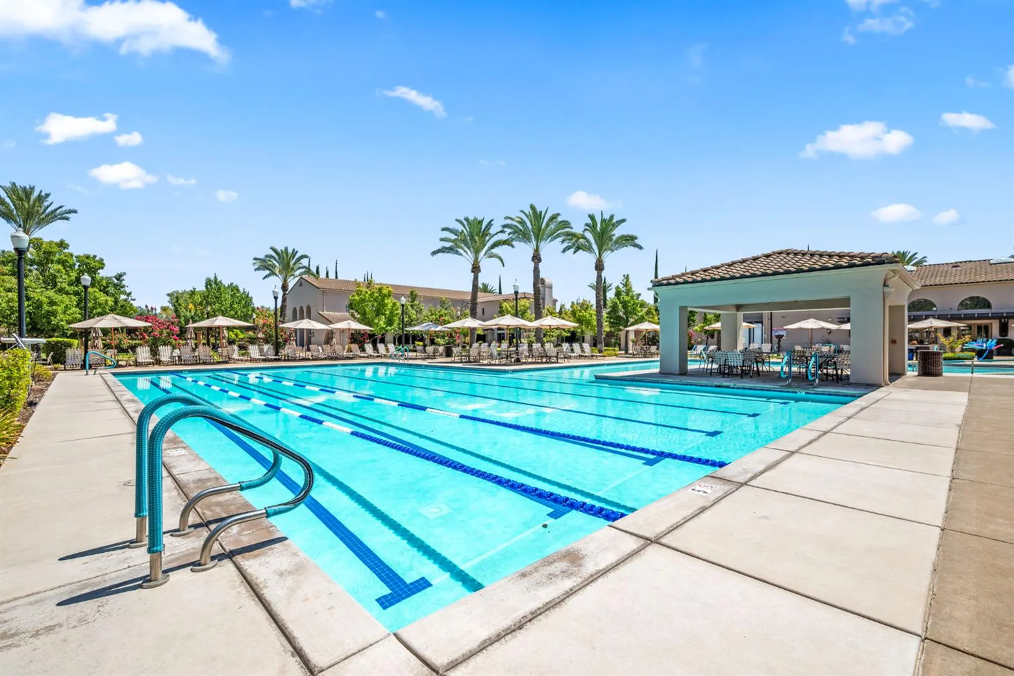 Property Slideshow image 26 of 33 | 2381 rose arbor dr, Sacramento, CA, 95835