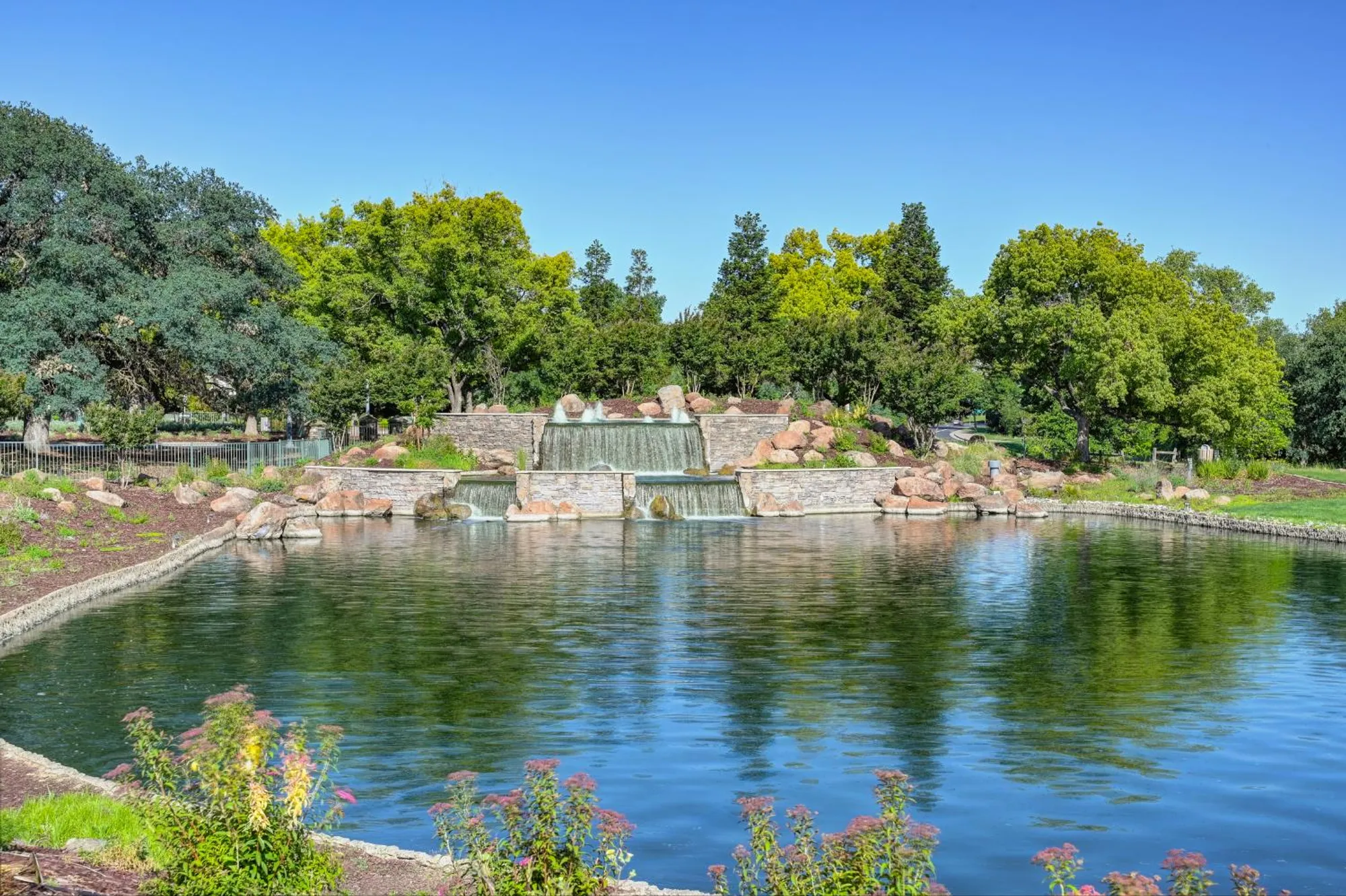 Property Slideshow image 22 of 48 | 7397 apple hollow loop, Roseville, CA, 95747