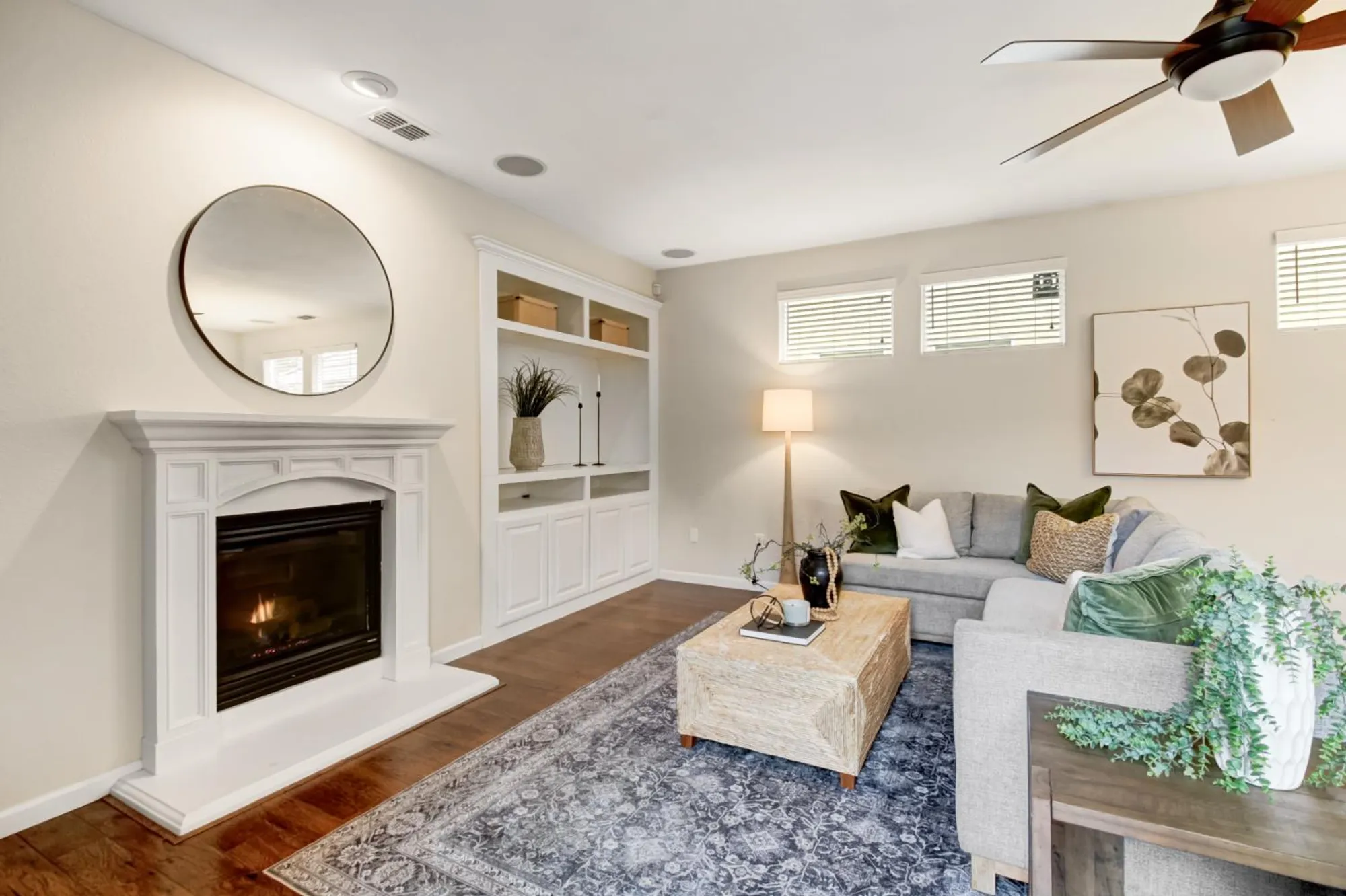 Property Slideshow image 9 of 36 | 4187 hovnanian dr, Sacramento, CA, 95834