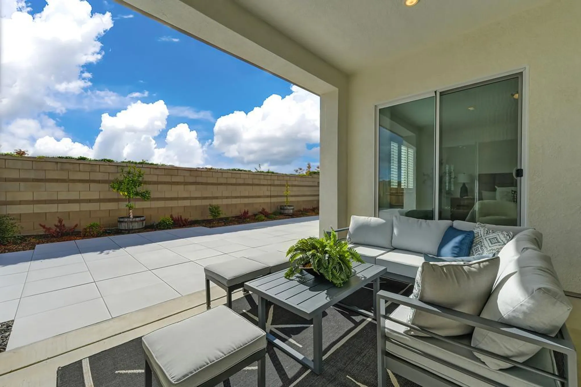 Property Slideshow image 45 of 80 | 8341 evans tree dr, Roseville, CA, 95747