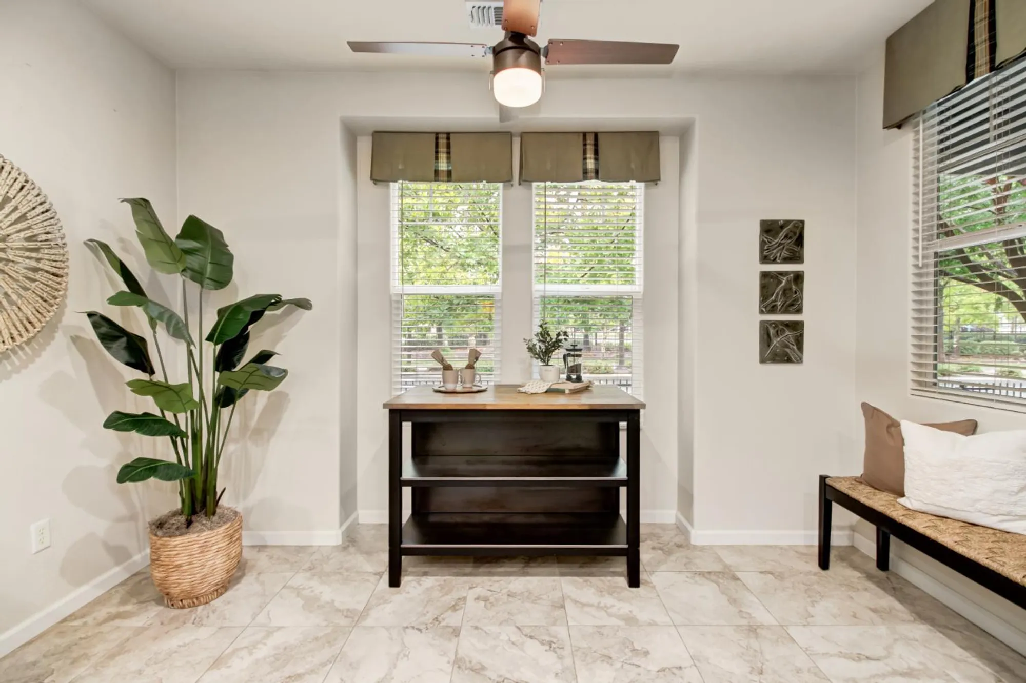 Property Slideshow image 13 of 36 | 4187 hovnanian dr, Sacramento, CA, 95834