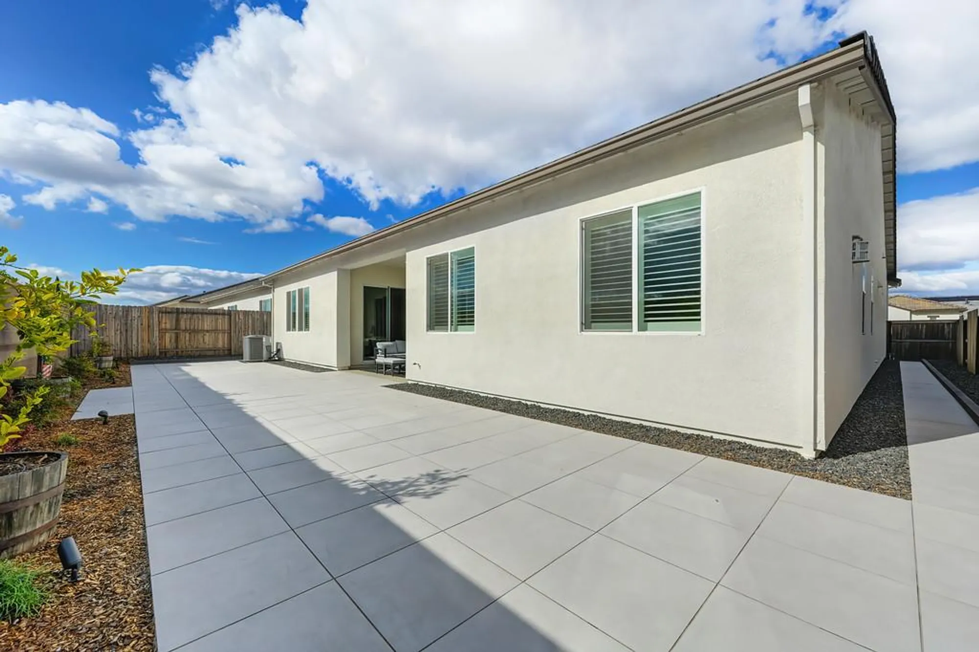 Property Slideshow image 51 of 80 | 8341 evans tree dr, Roseville, CA, 95747