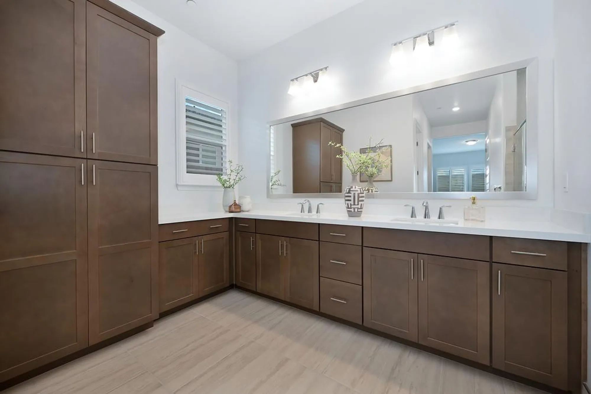 Property Slideshow image 40 of 80 | 8341 evans tree dr, Roseville, CA, 95747