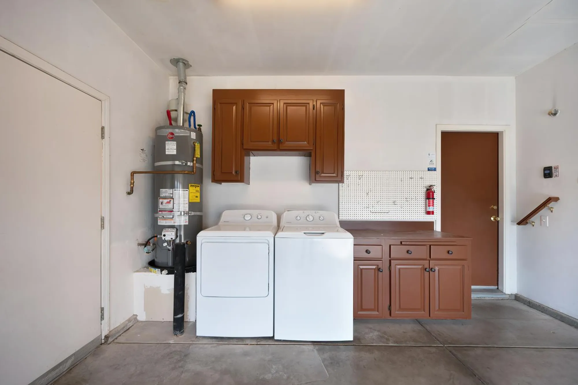 Property Slideshow image 19 of 48 | 7397 apple hollow loop, Roseville, CA, 95747