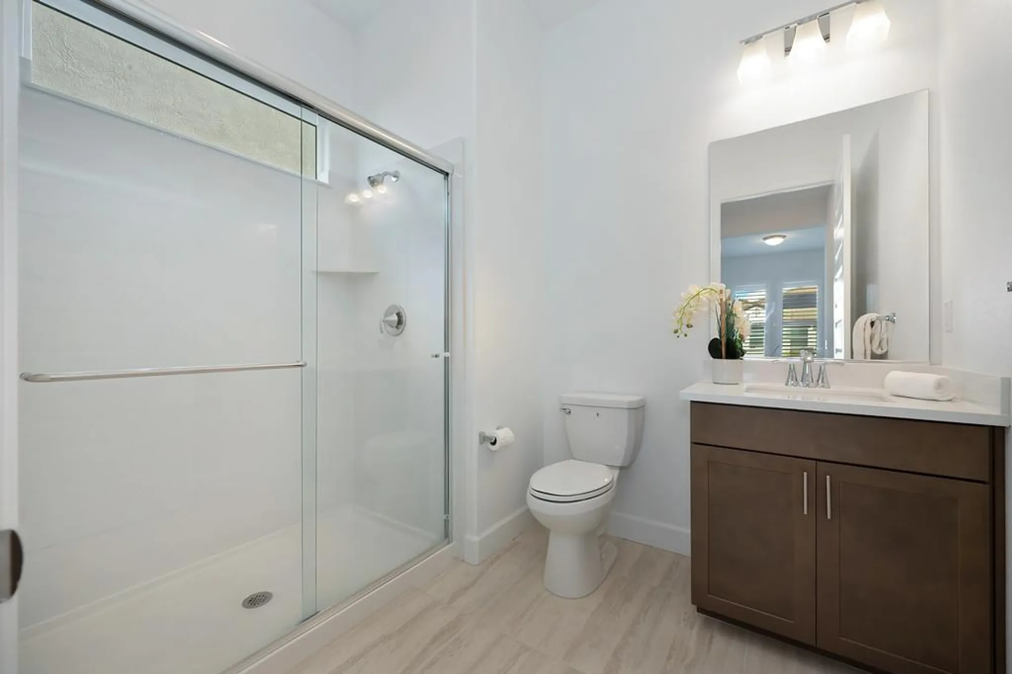 Property Slideshow image 12 of 80 | 8341 evans tree dr, Roseville, CA, 95747