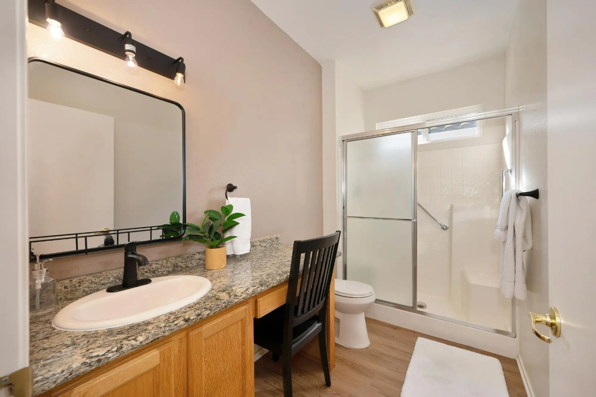 Property Slideshow image 11 of 48 | 7397 apple hollow loop, Roseville, CA, 95747