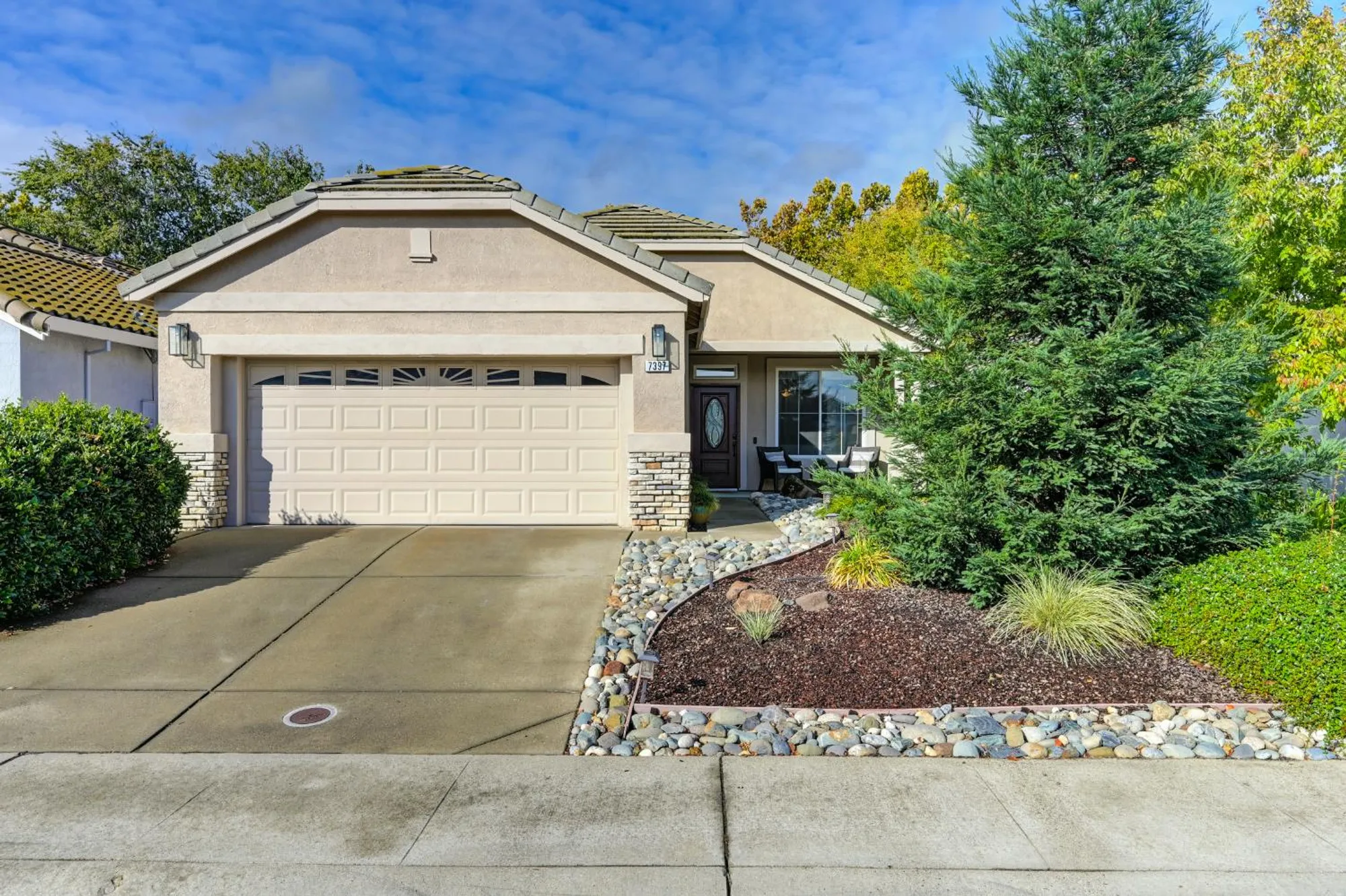 Property Slideshow image 20 of 48 | 7397 apple hollow loop, Roseville, CA, 95747
