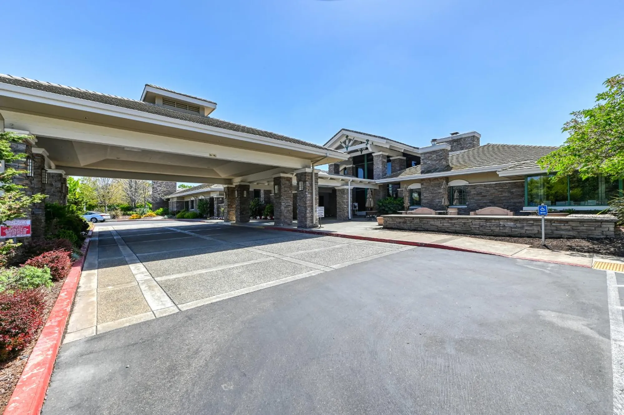Property Slideshow image 28 of 48 | 7397 apple hollow loop, Roseville, CA, 95747