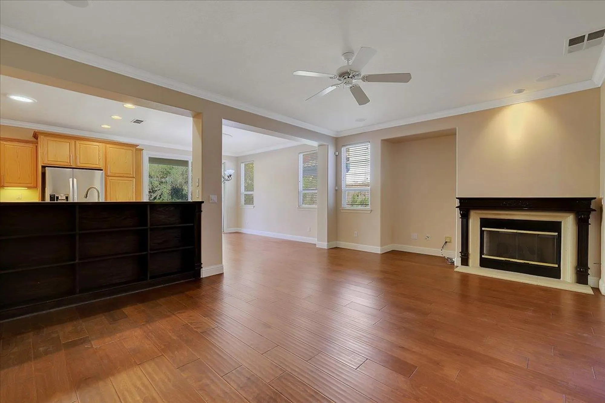 Property Slideshow image 3 of 65 | 2677 san marin ln, Sacramento, CA, 95835