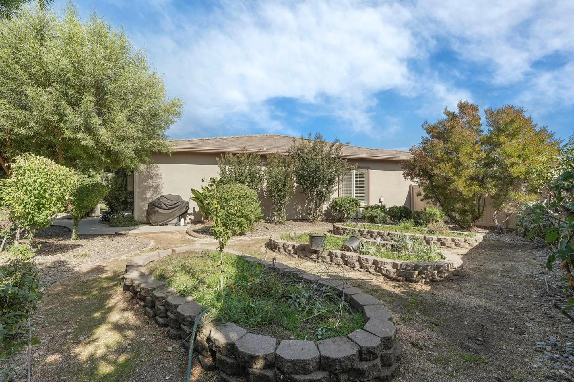 Property Slideshow image 40 of 64 | 2159 knollwood ct, Manteca, CA, 95336