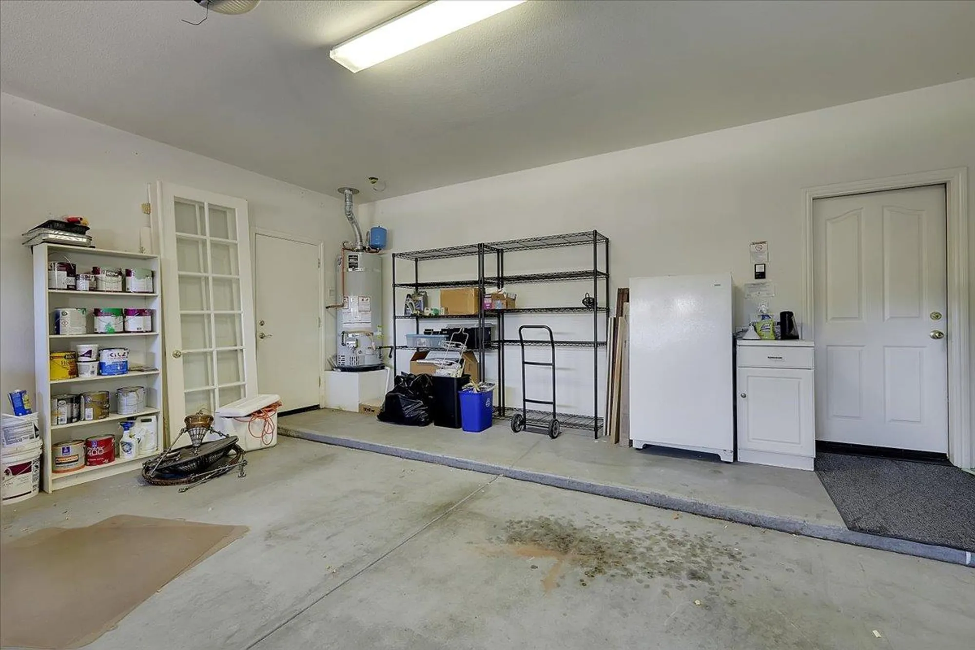 Property Slideshow image 37 of 65 | 2677 san marin ln, Sacramento, CA, 95835