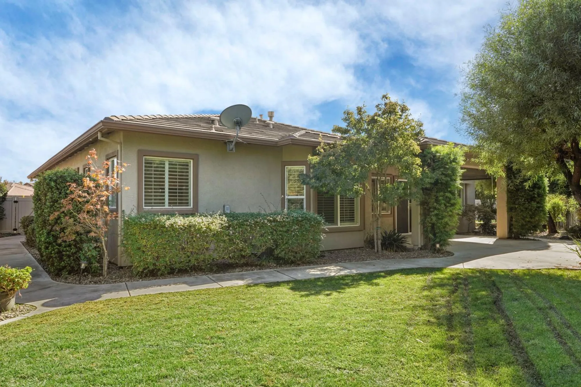 Property Slideshow image 47 of 64 | 2159 knollwood ct, Manteca, CA, 95336