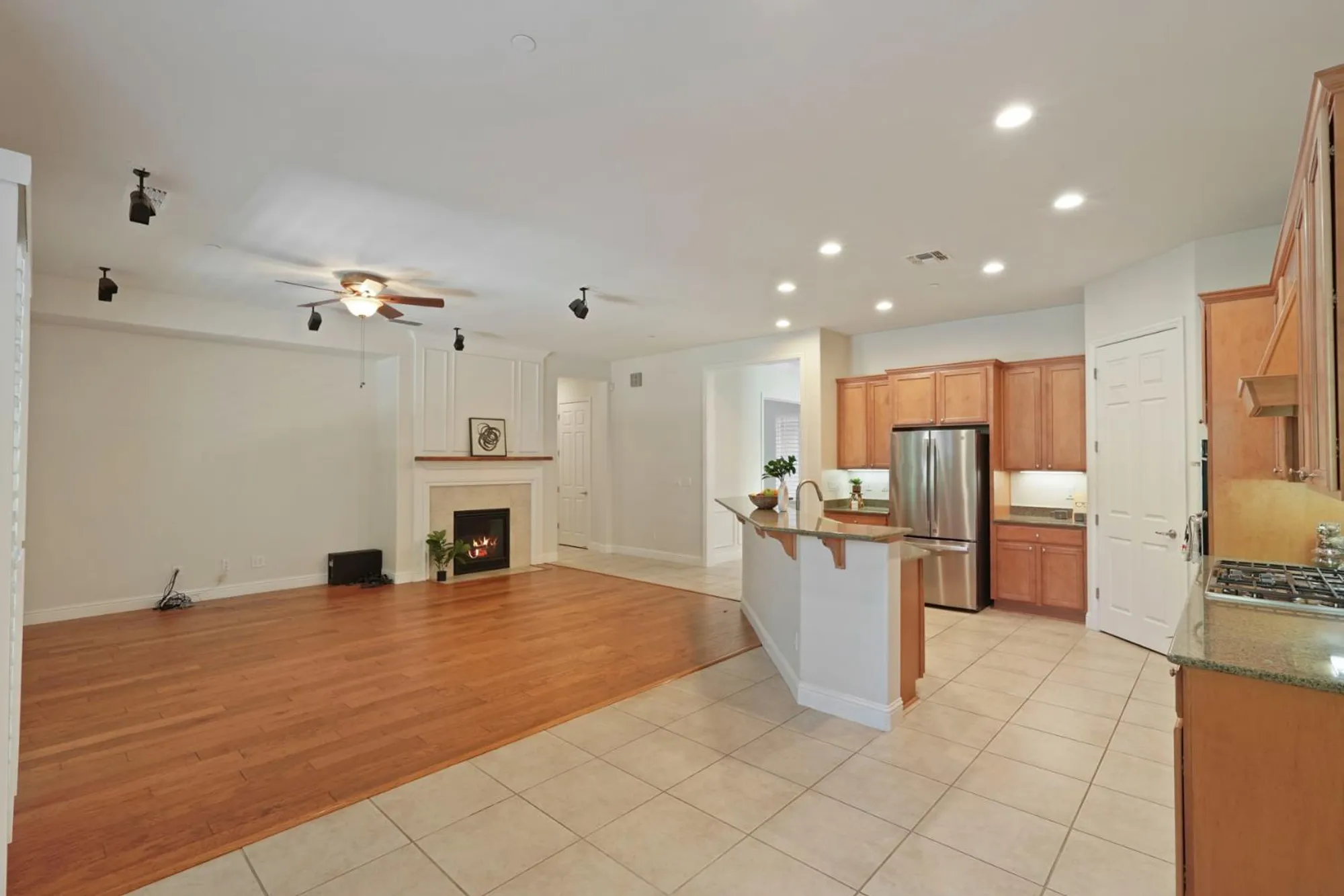 Property Slideshow image 26 of 64 | 2159 knollwood ct, Manteca, CA, 95336
