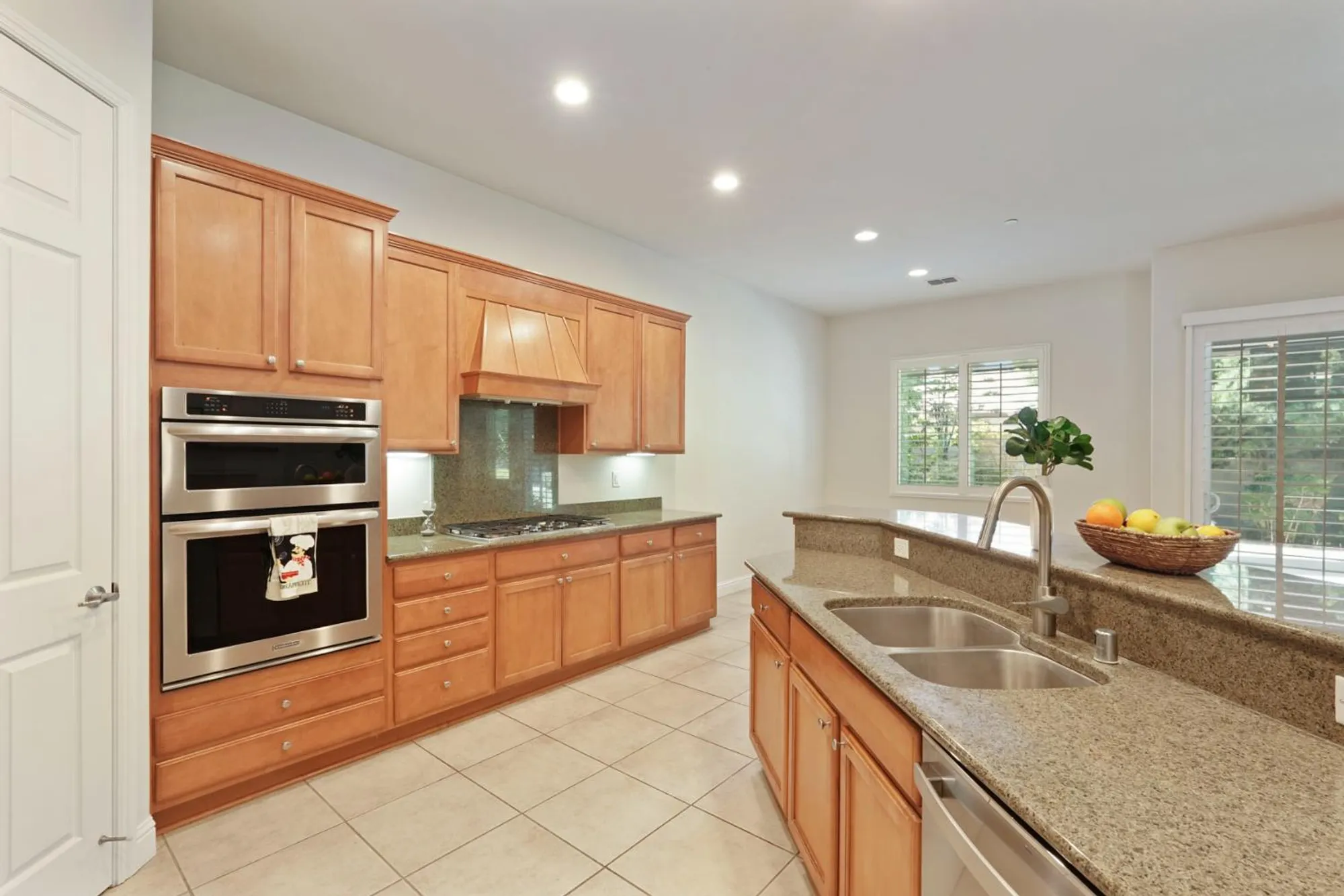Property Slideshow image 23 of 64 | 2159 knollwood ct, Manteca, CA, 95336