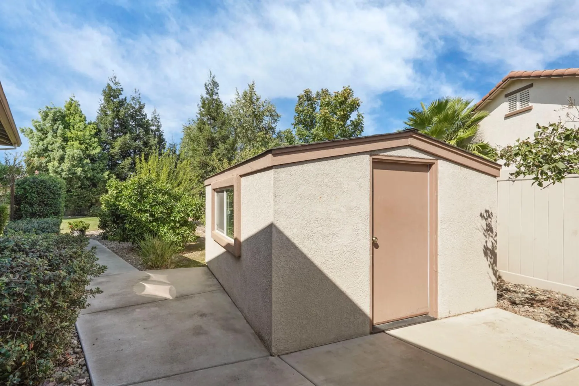 Property Slideshow image 49 of 64 | 2159 knollwood ct, Manteca, CA, 95336