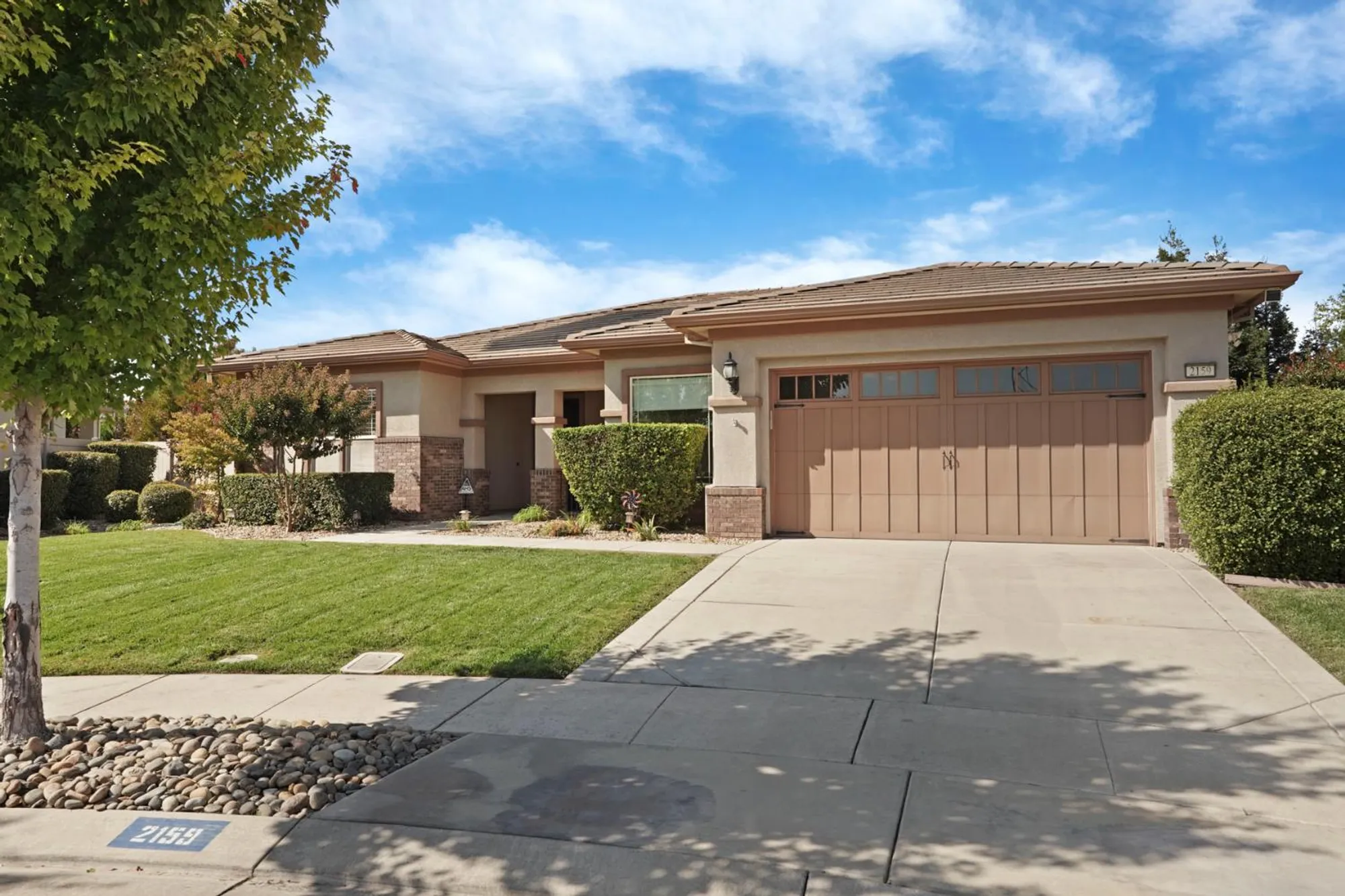 Property Slideshow image 10 of 64 | 2159 knollwood ct, Manteca, CA, 95336