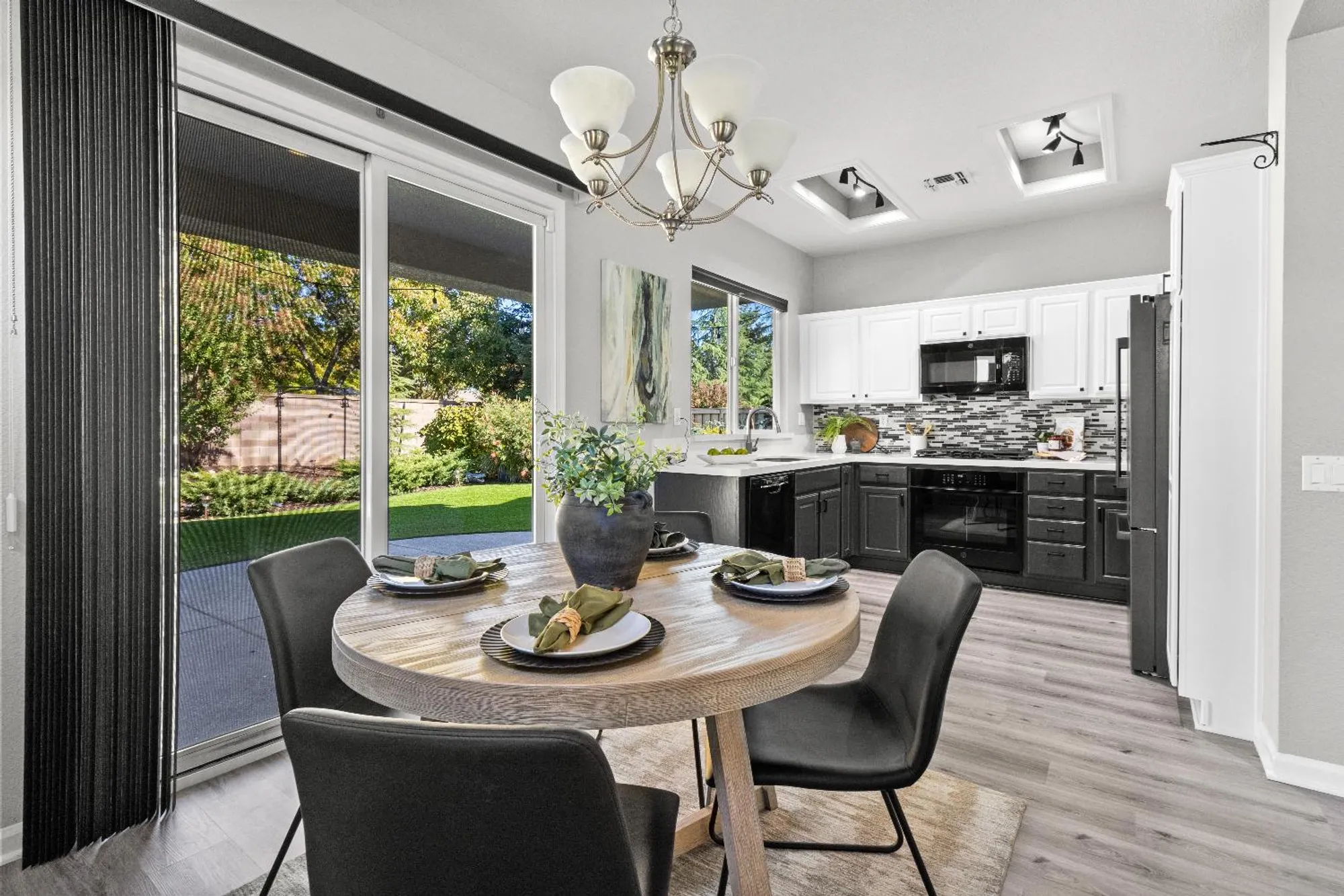 Property Slideshow image 3 of 23 | 248 saddlehorn loop, Lincoln, CA, 95648