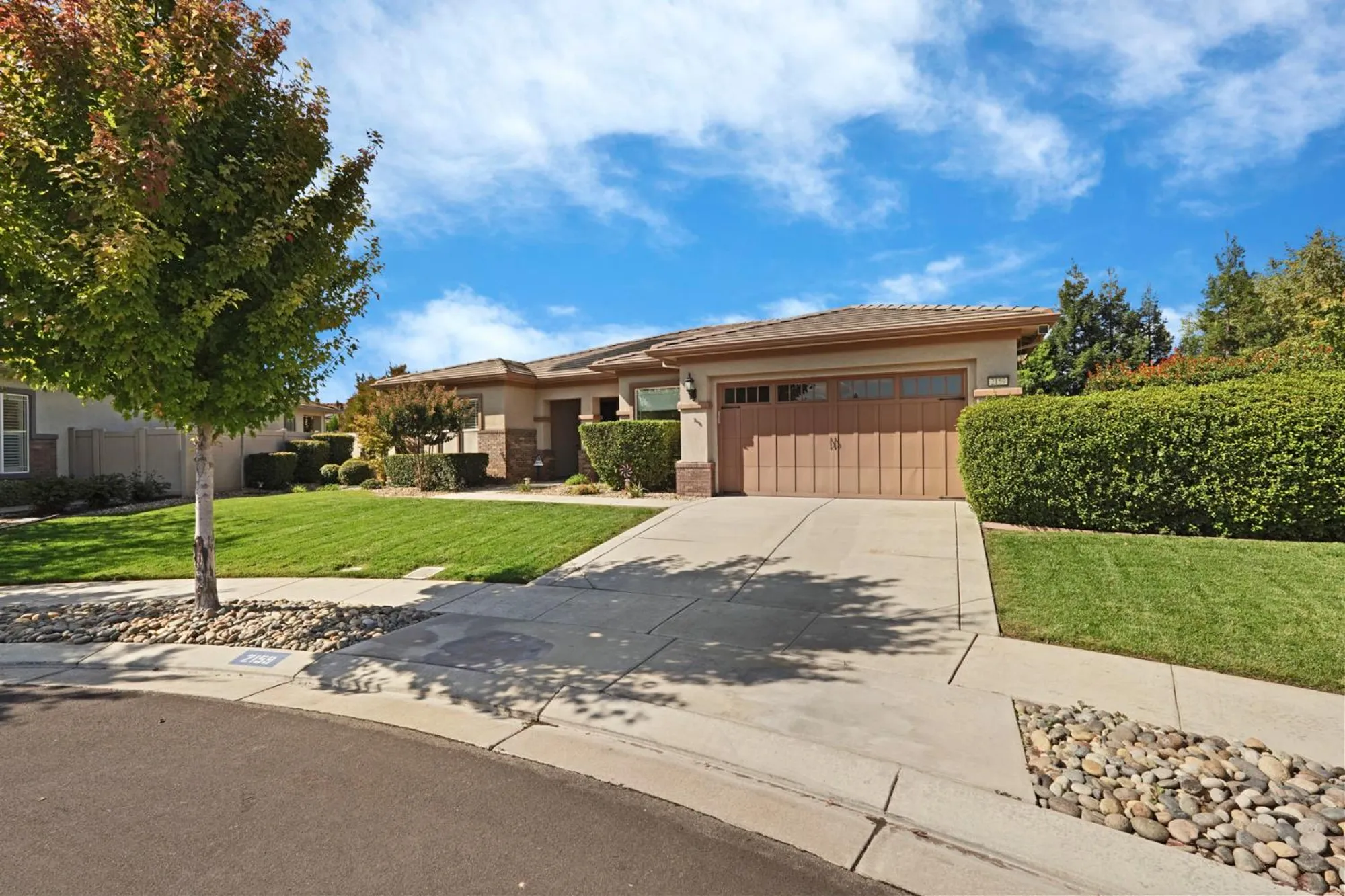 Property Slideshow image 6 of 64 | 2159 knollwood ct, Manteca, CA, 95336