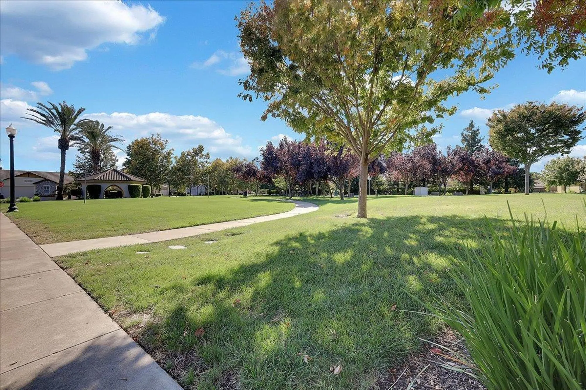 Property Slideshow image 50 of 65 | 2677 san marin ln, Sacramento, CA, 95835