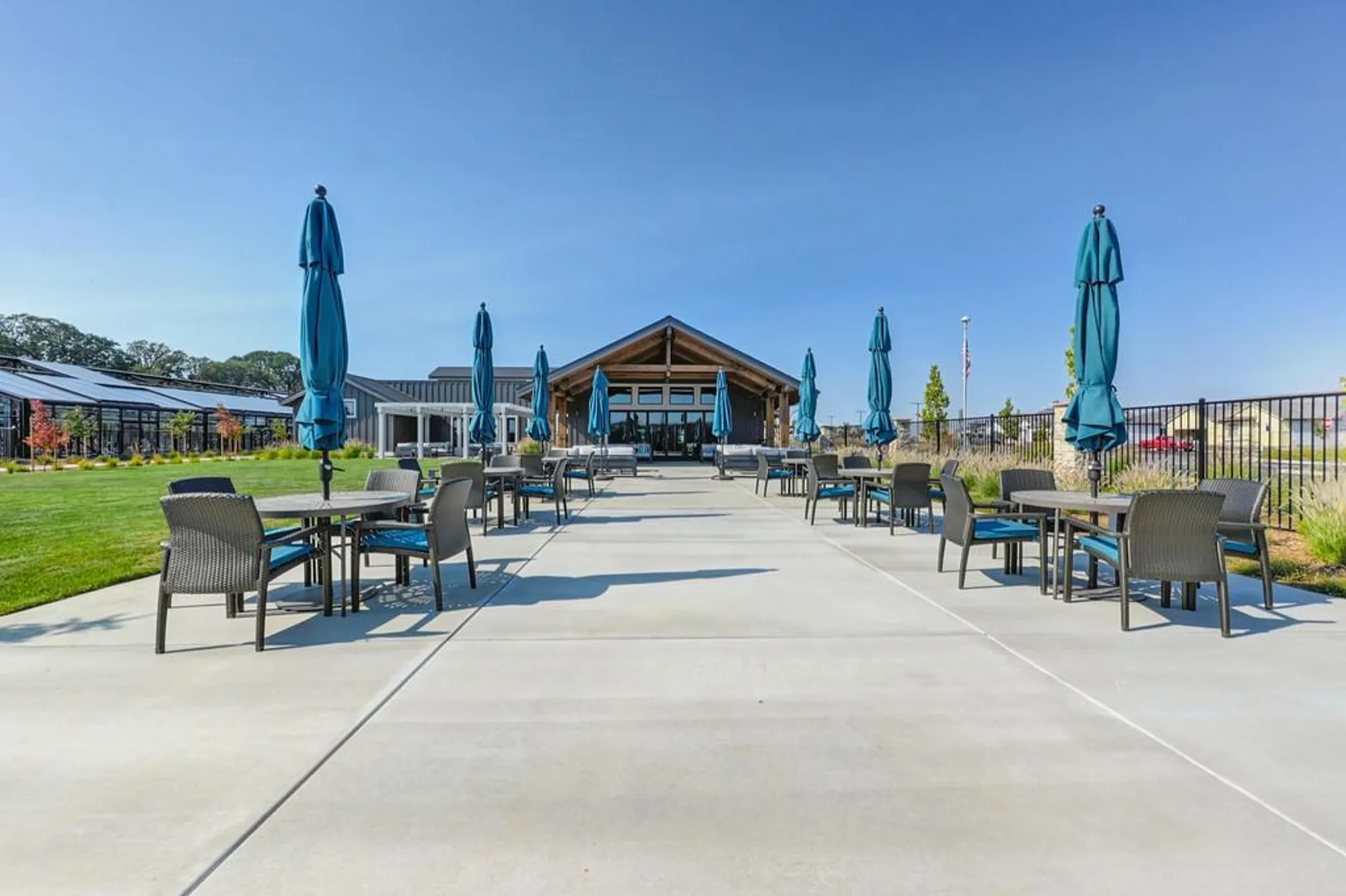 Property Slideshow image 58 of 80 | 8341 evans tree dr, Roseville, CA, 95747