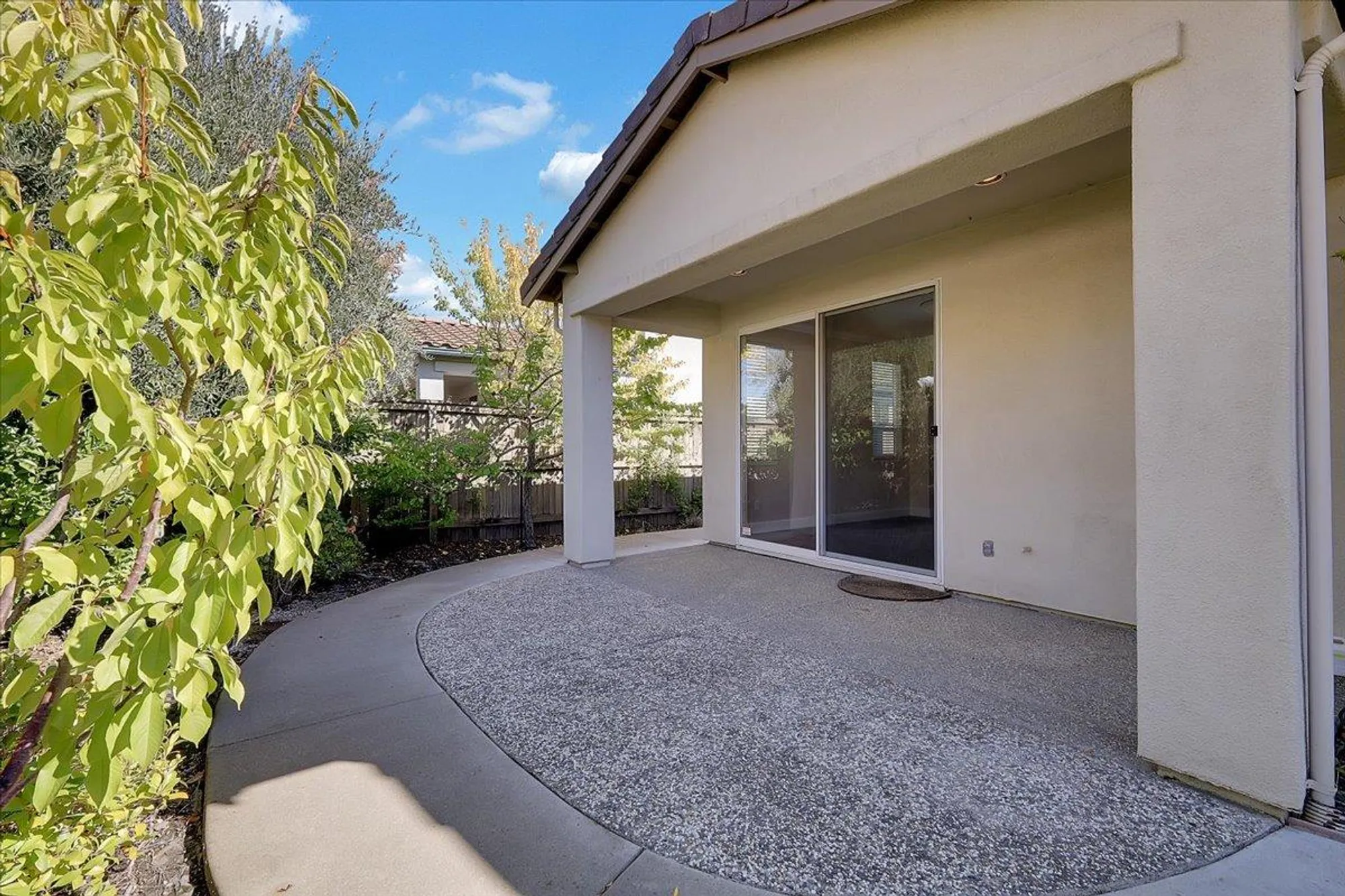 Property Slideshow image 42 of 65 | 2677 san marin ln, Sacramento, CA, 95835