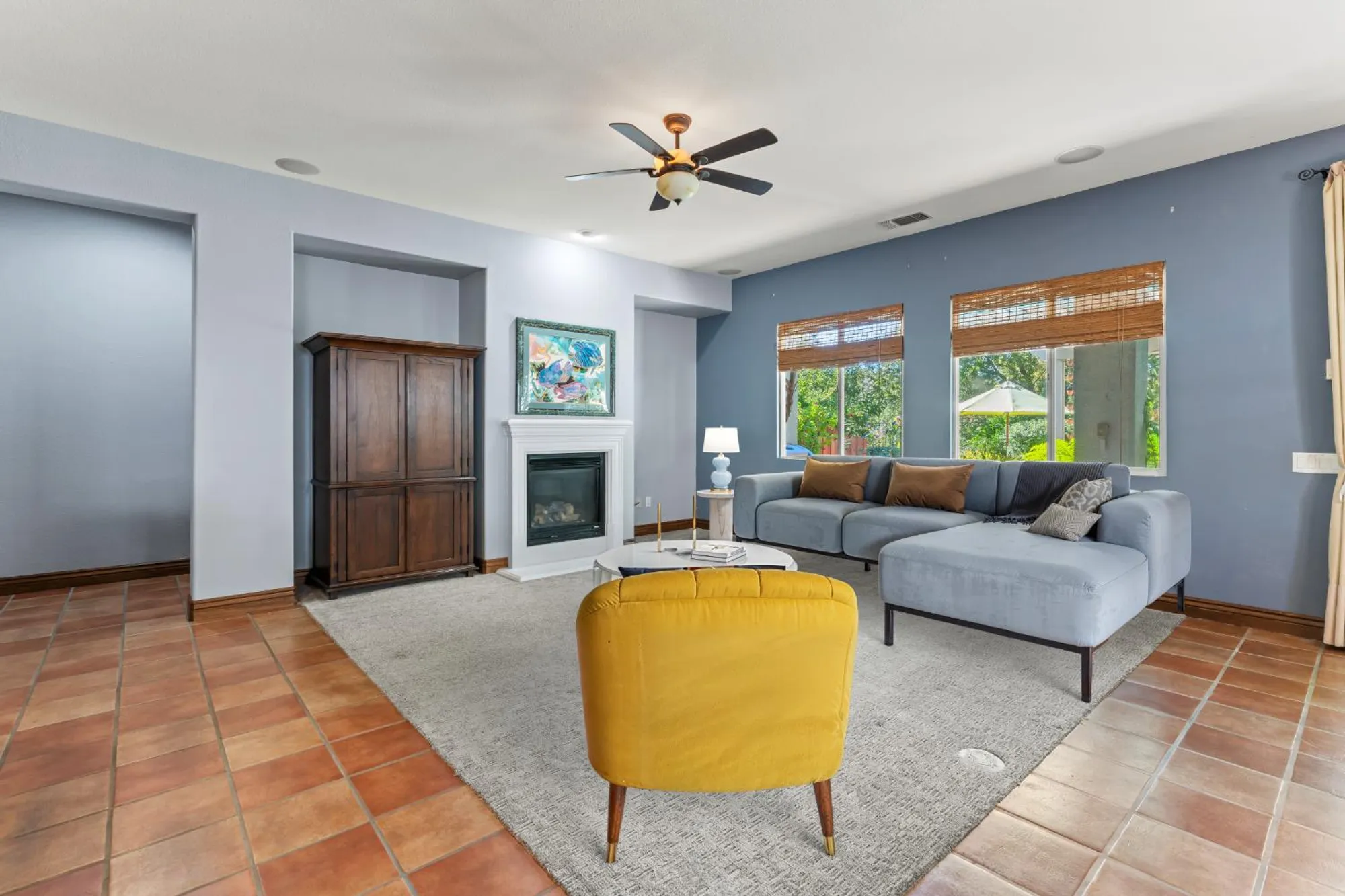 Property Slideshow image 13 of 70 | 4820 monte mar dr, El Dorado Hills, CA, 95762