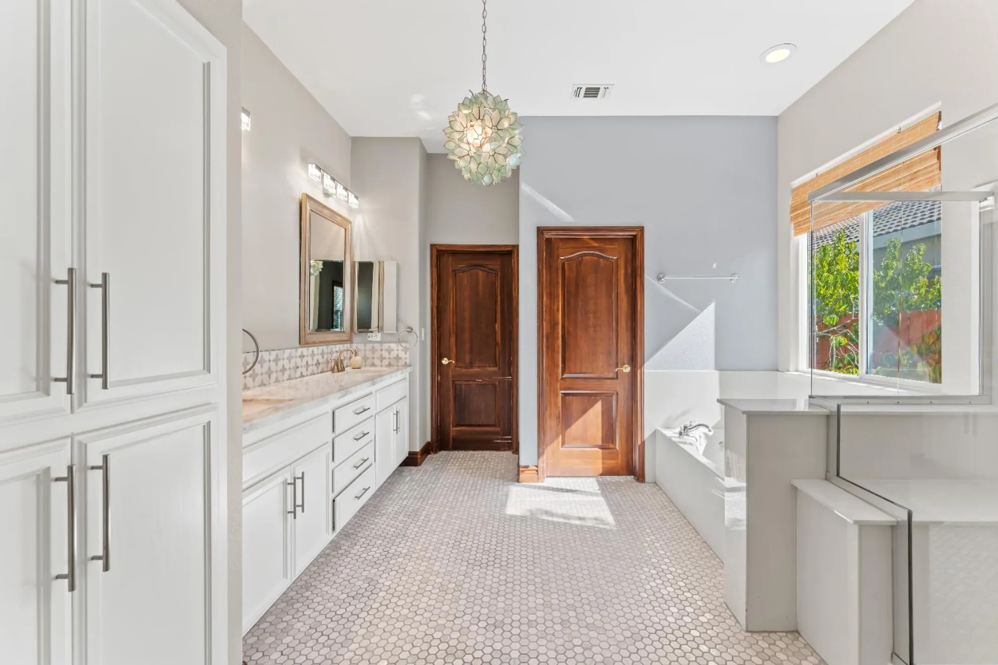 Property Slideshow image 17 of 70 | 4820 monte mar dr, El Dorado Hills, CA, 95762