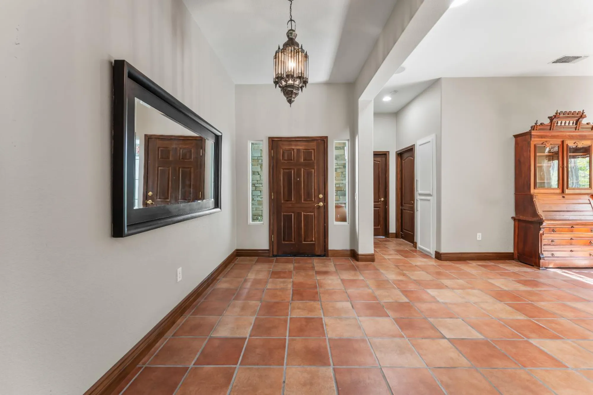 Property Slideshow image 16 of 70 | 4820 monte mar dr, El Dorado Hills, CA, 95762