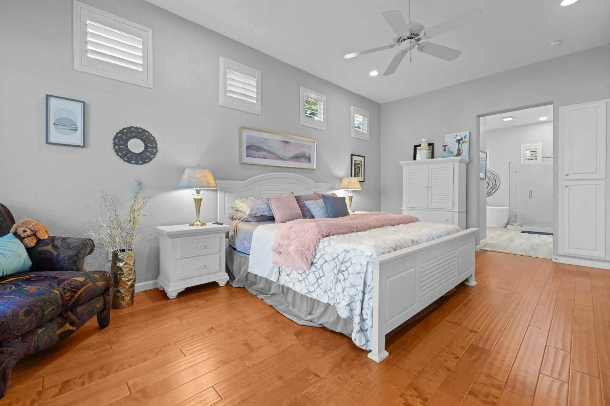 Property Slideshow image 22 of 36 | 7129 mule team way, Roseville, CA, 95747