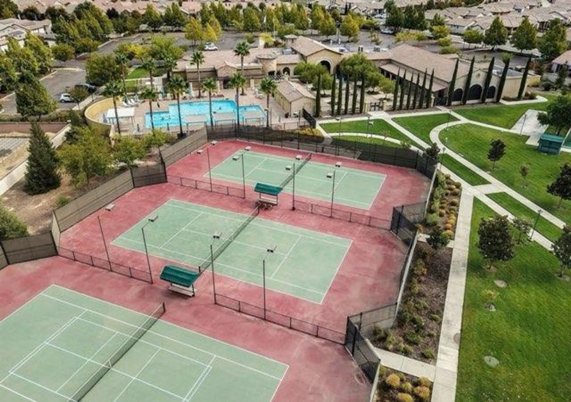 Property Slideshow image 26 of 30 | 4083 arco del paso ln, Sacramento, CA, 95834