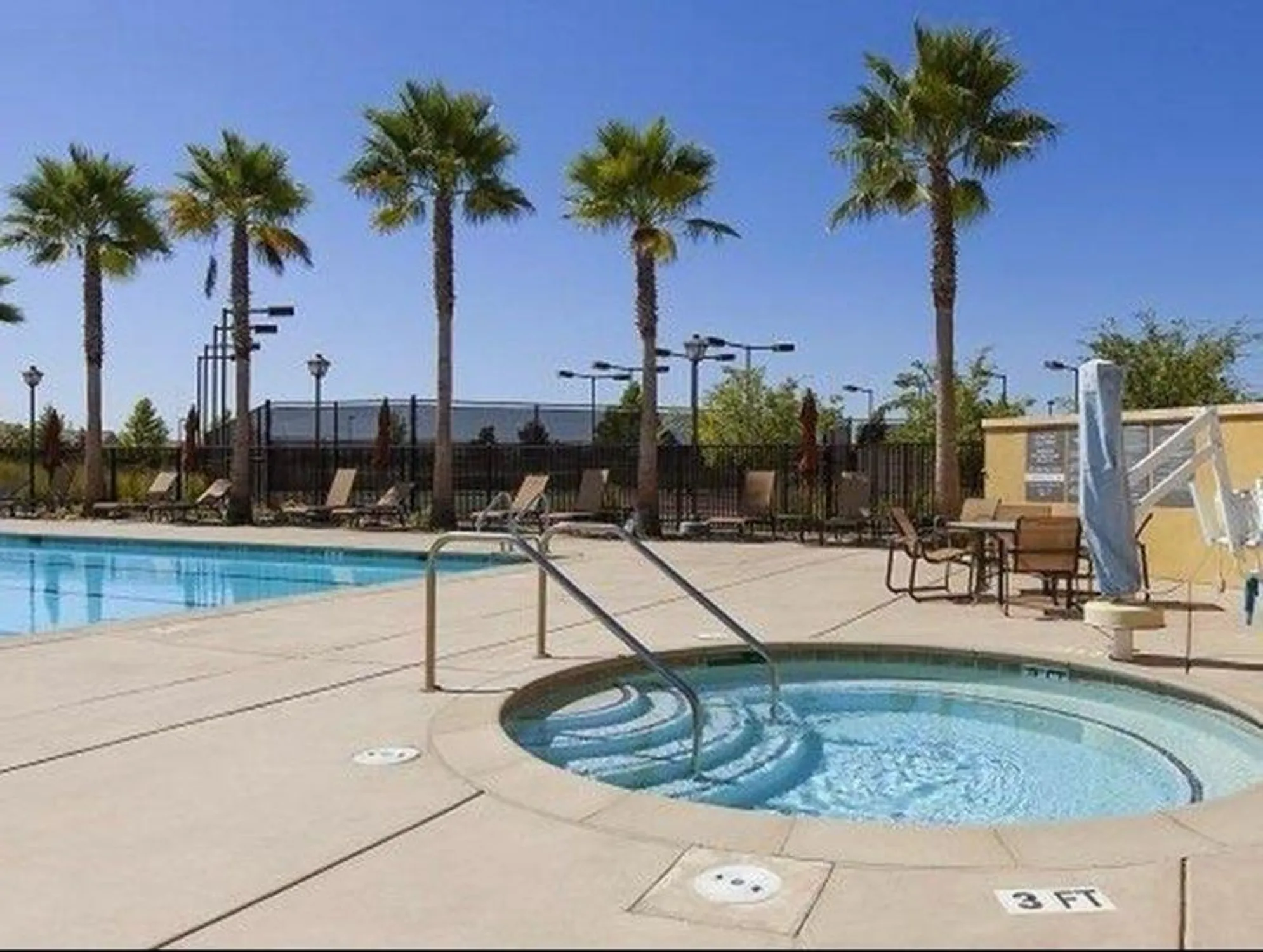 Property Slideshow image 25 of 30 | 4083 arco del paso ln, Sacramento, CA, 95834