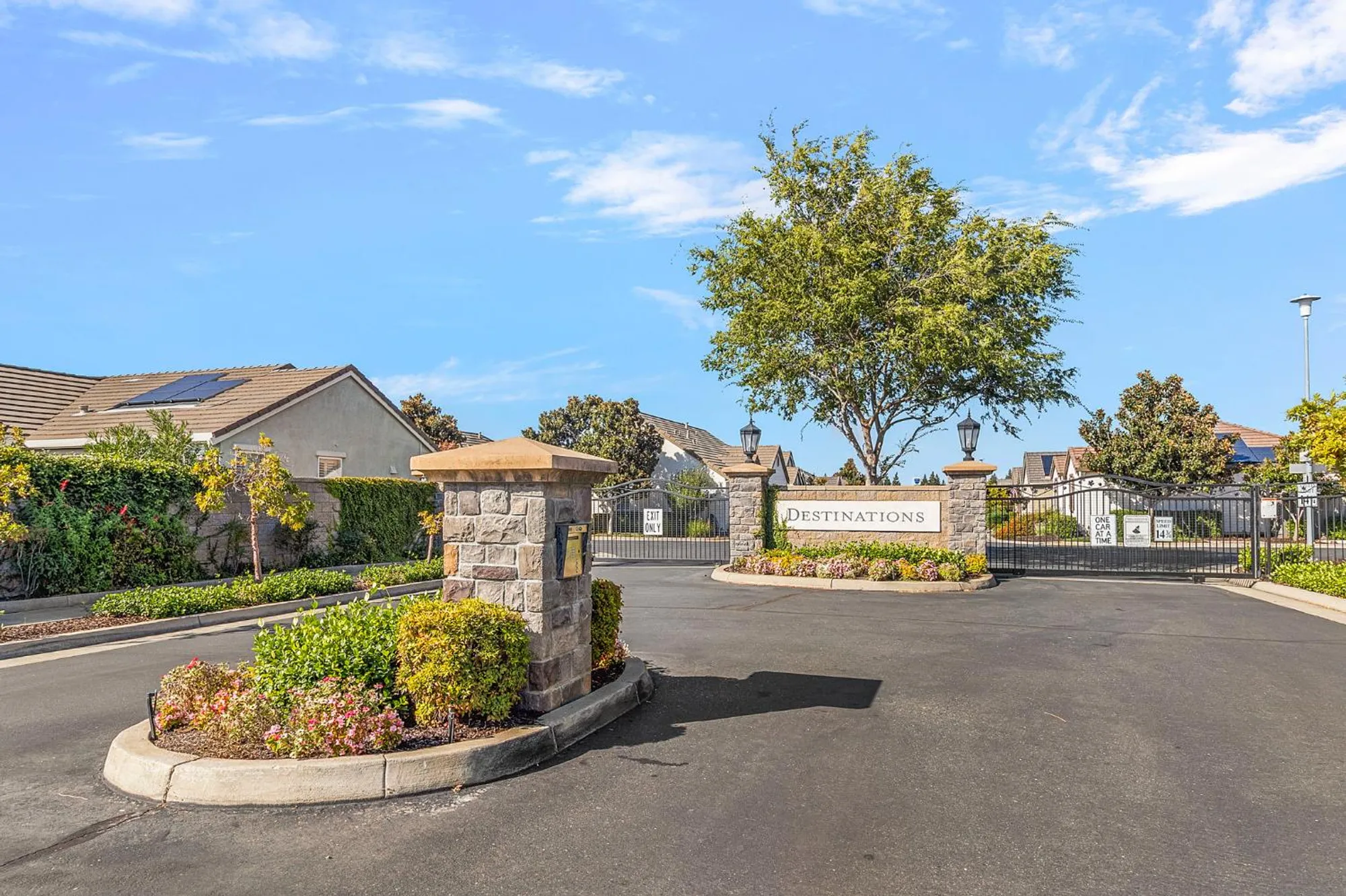 Property Slideshow image 27 of 38 | 7525 eldred way, Sacramento, CA, 95829