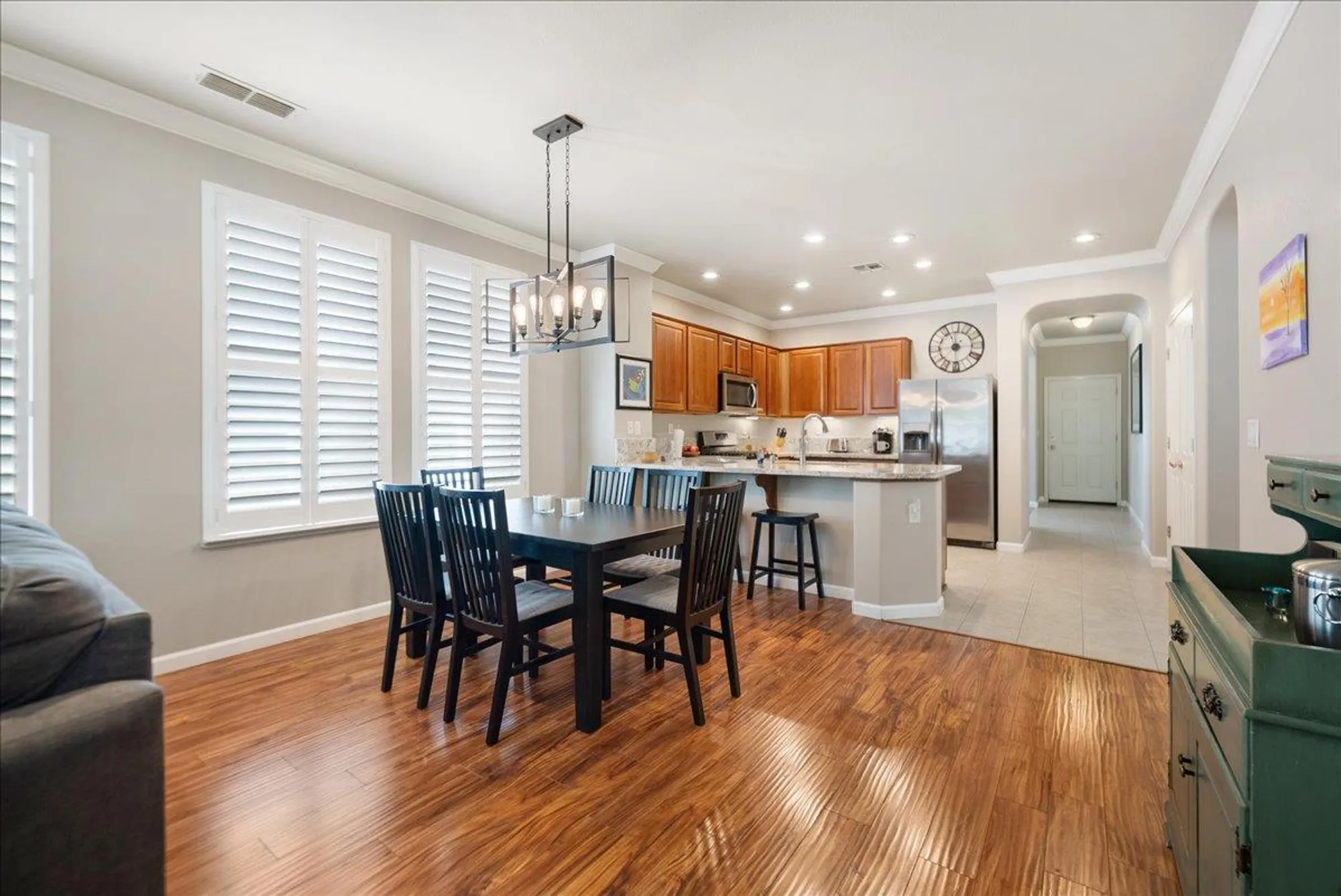 Property Slideshow image 9 of 30 | 2309 bay horse ln, Sacramento, CA, 95835