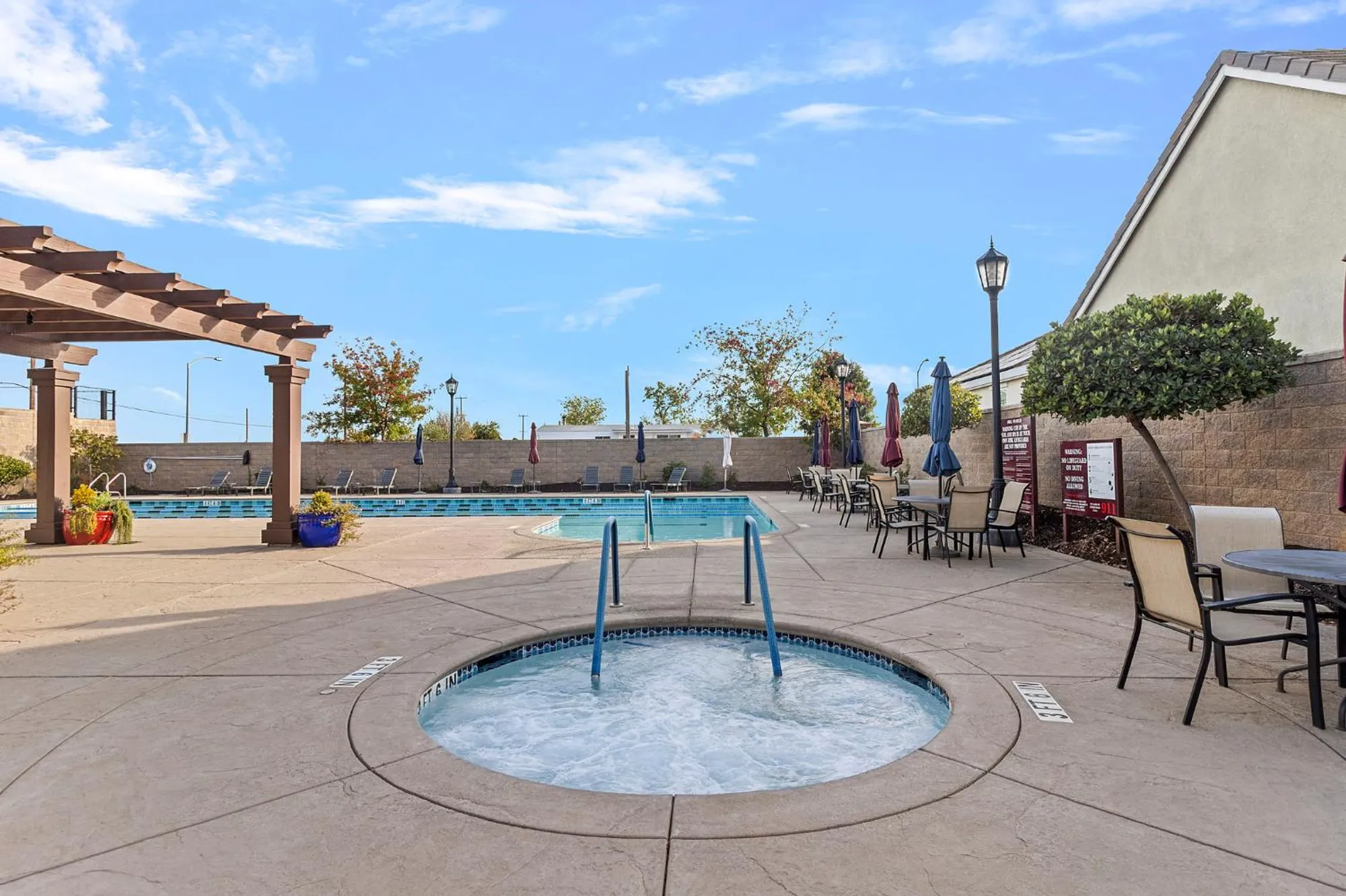 Property Slideshow image 30 of 38 | 7525 eldred way, Sacramento, CA, 95829