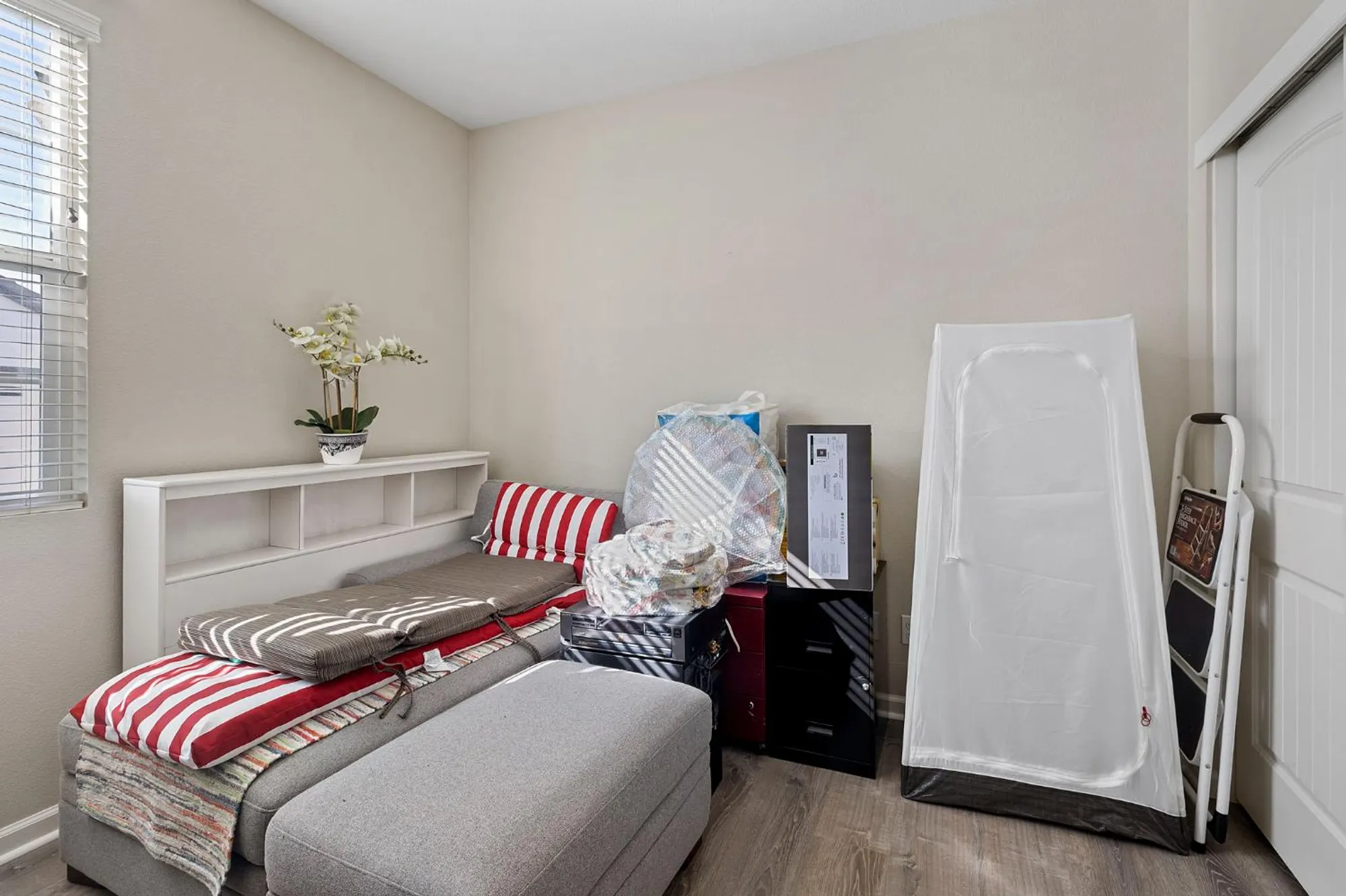 Property Slideshow image 15 of 38 | 7525 eldred way, Sacramento, CA, 95829